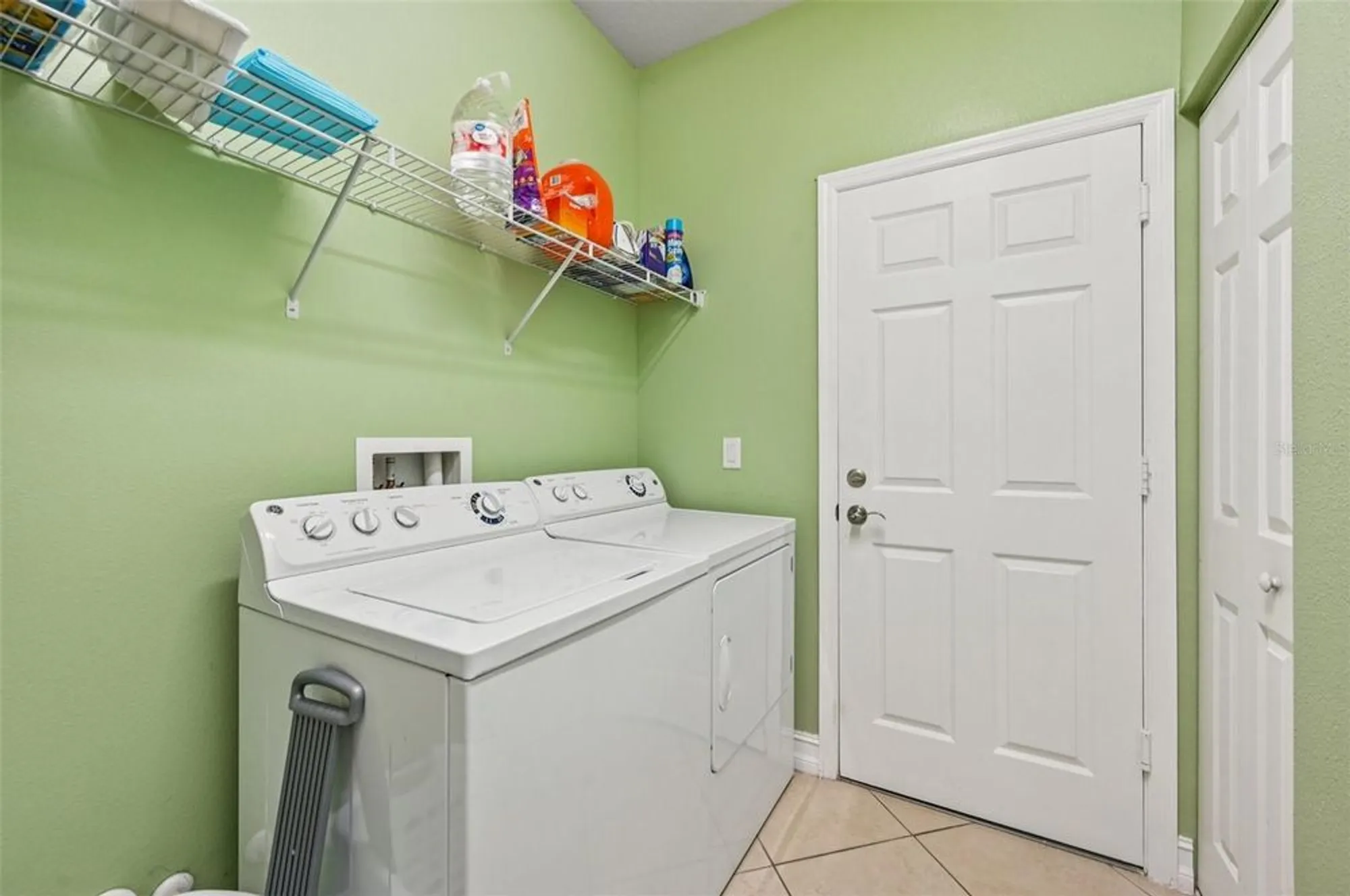 Property Slideshow image 30 of 74 | 15837 aurora lake cir, Wimauma, FL, 33598