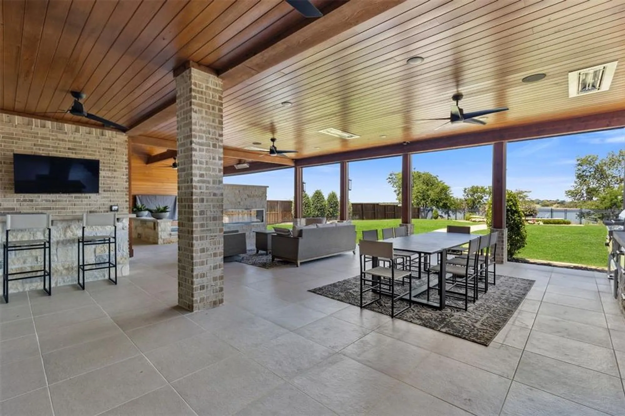 Property Slideshow image 31 of 40 | 7740 castlebridge, The Colony, TX, 75056