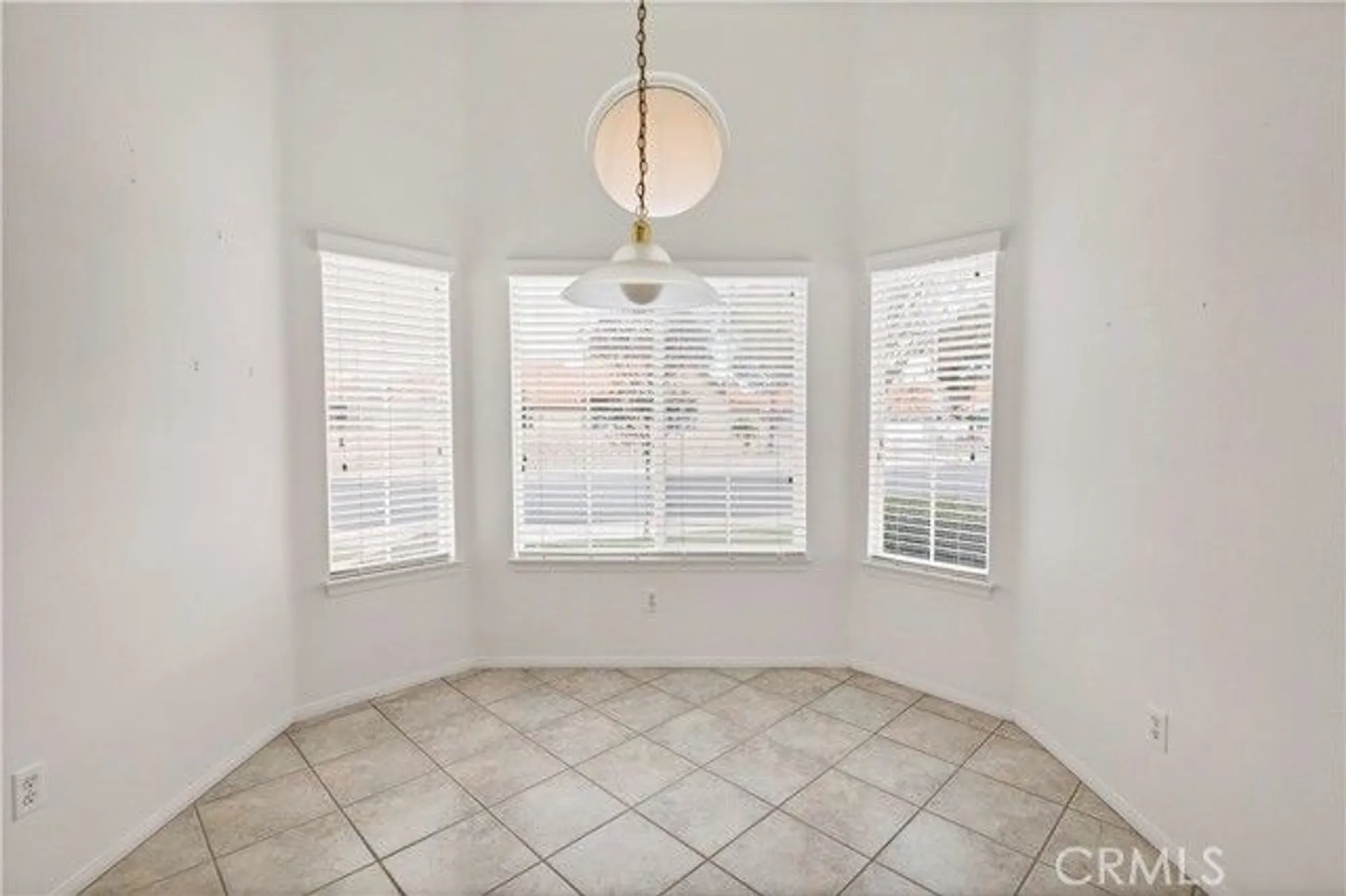 Property Slideshow image 17 of 45 | 1730 almond tree st, Hemet, CA, 92545