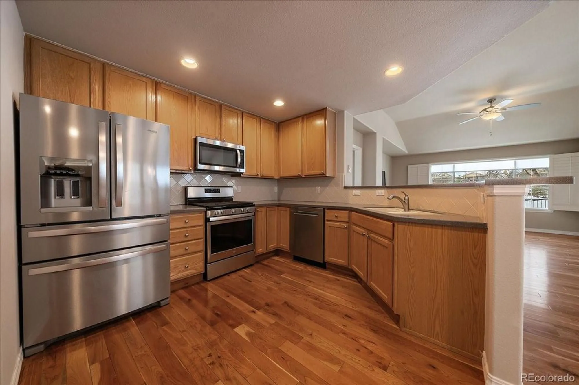 Property Slideshow image 10 of 25 | 7785 s biloxi way, Aurora, CO, 80016