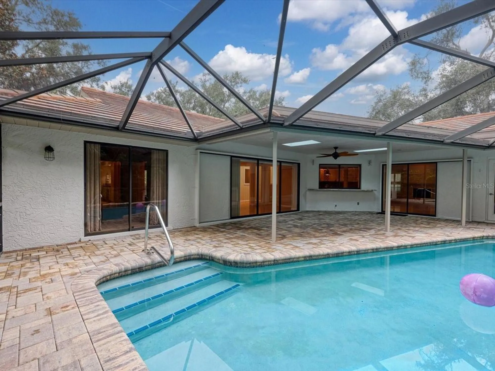 Property Slideshow image 8 of 46 | 1612 pine harrier cir, Sarasota, FL, 34231