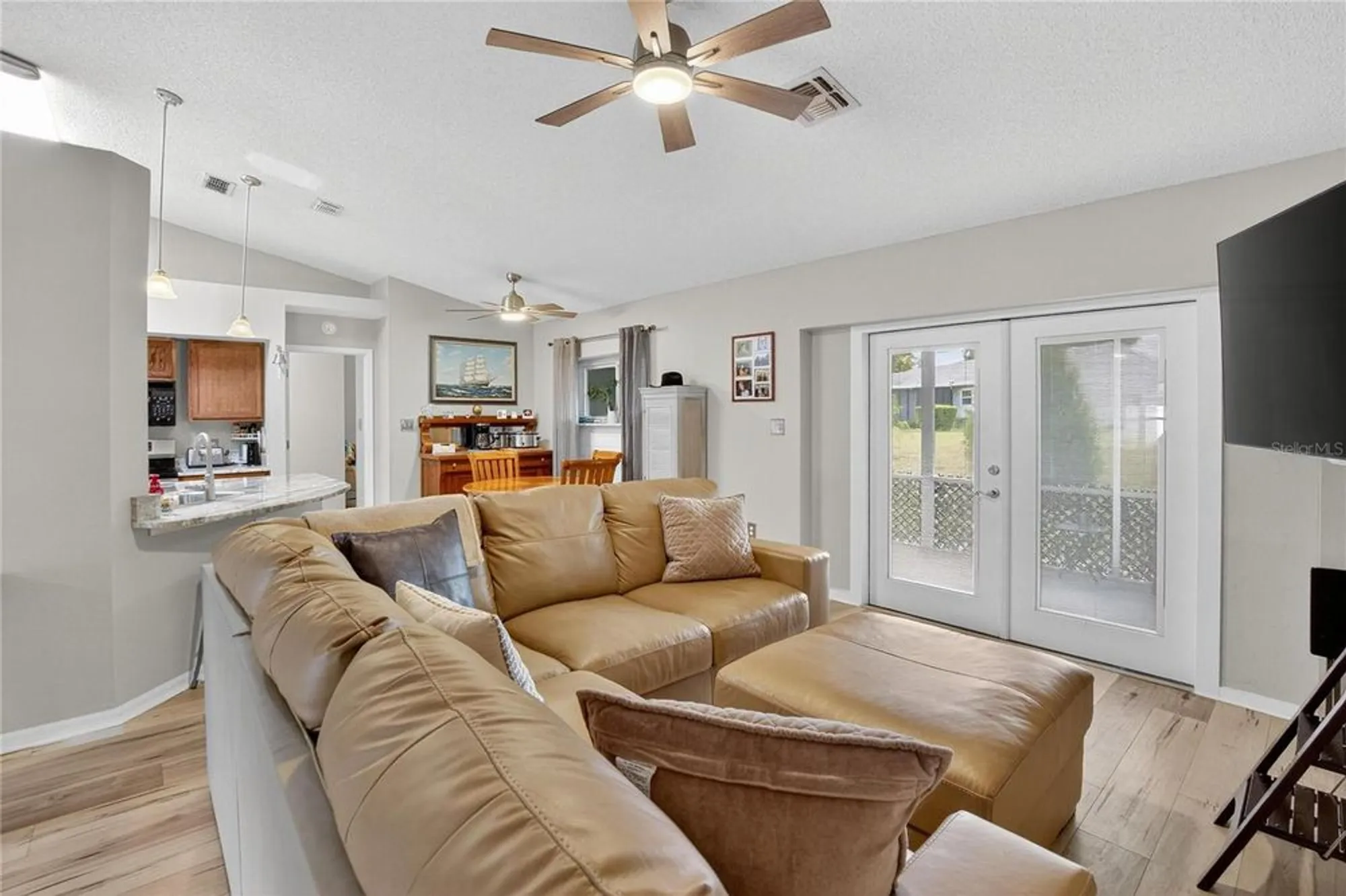 Property Slideshow image 16 of 71 | 6132 magpie dr, Lakeland, FL, 33809