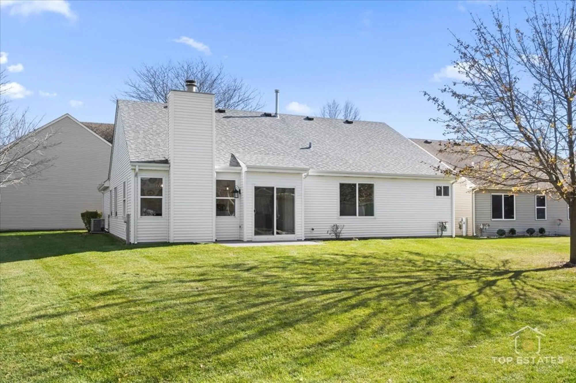 Property Slideshow image 25 of 28 | 13705 s redbud dr, Plainfield, IL, 60544