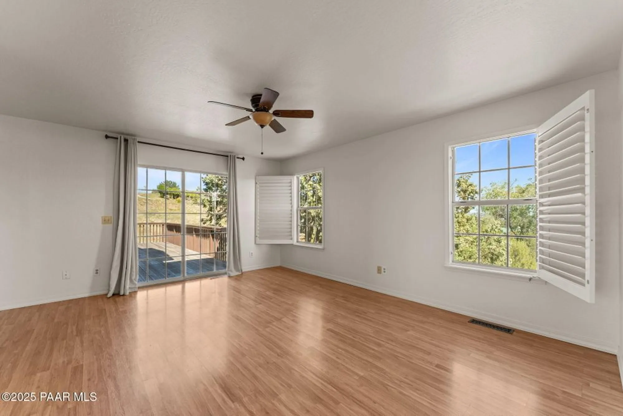 Property Slideshow image 23 of 51 | 895 sunrise blvd, Prescott, AZ, 86301