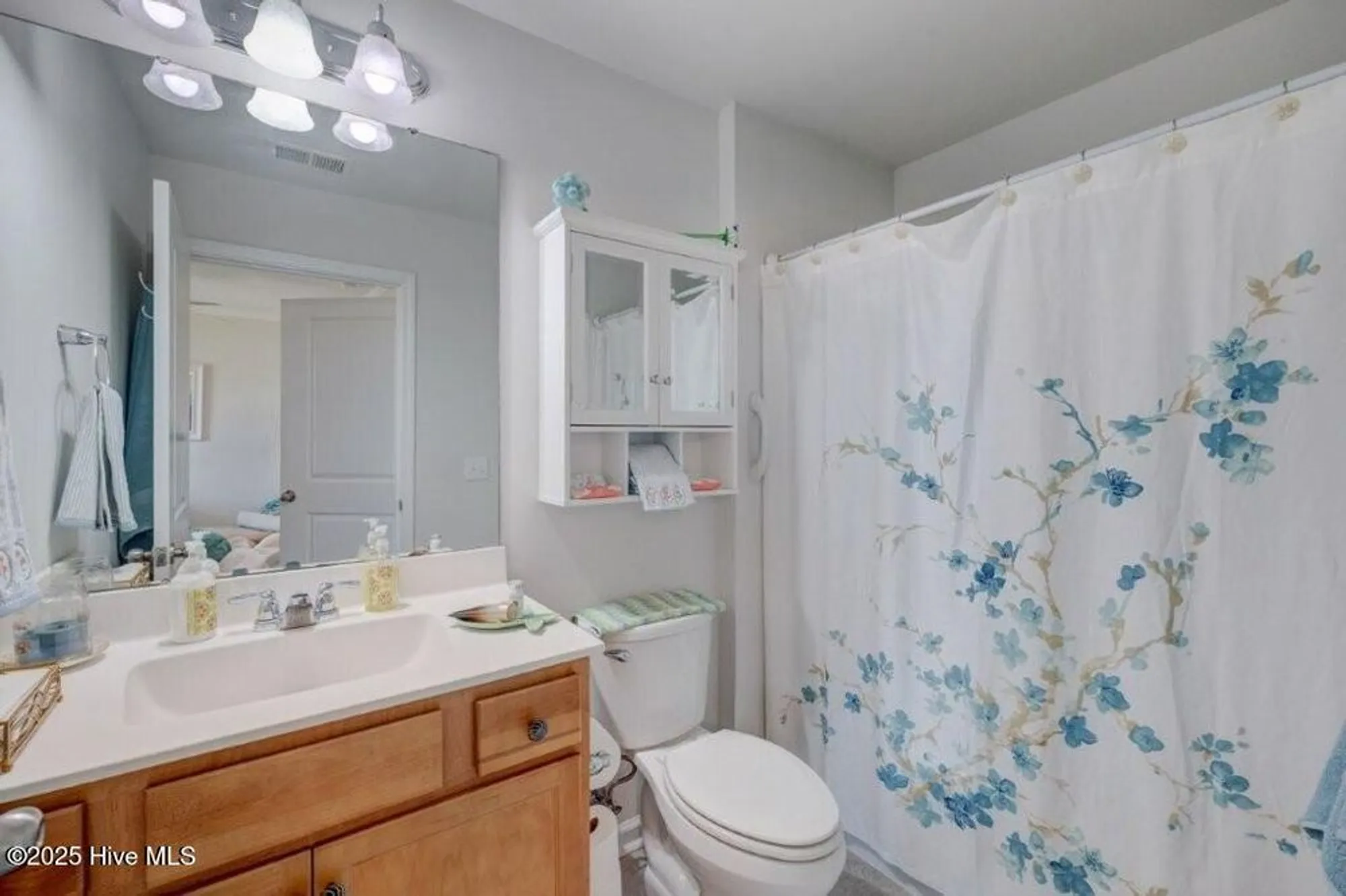 Property Slideshow image 34 of 64 | 521 lyrebird ave, Wilmington, NC, 28412