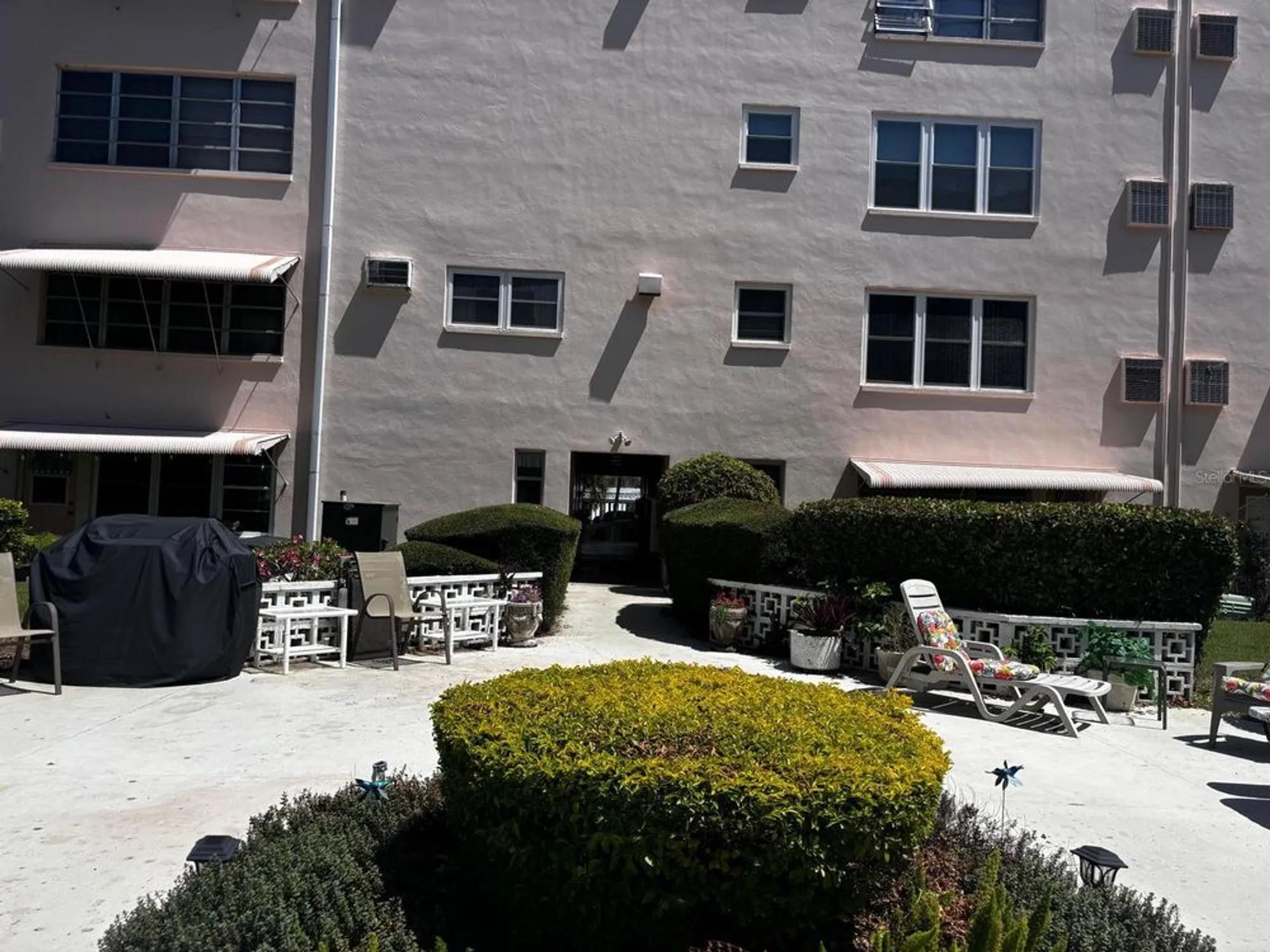 Property Slideshow image 46 of 73 | 5623 80th st n unit 406, Saint Petersburg, FL, 33709