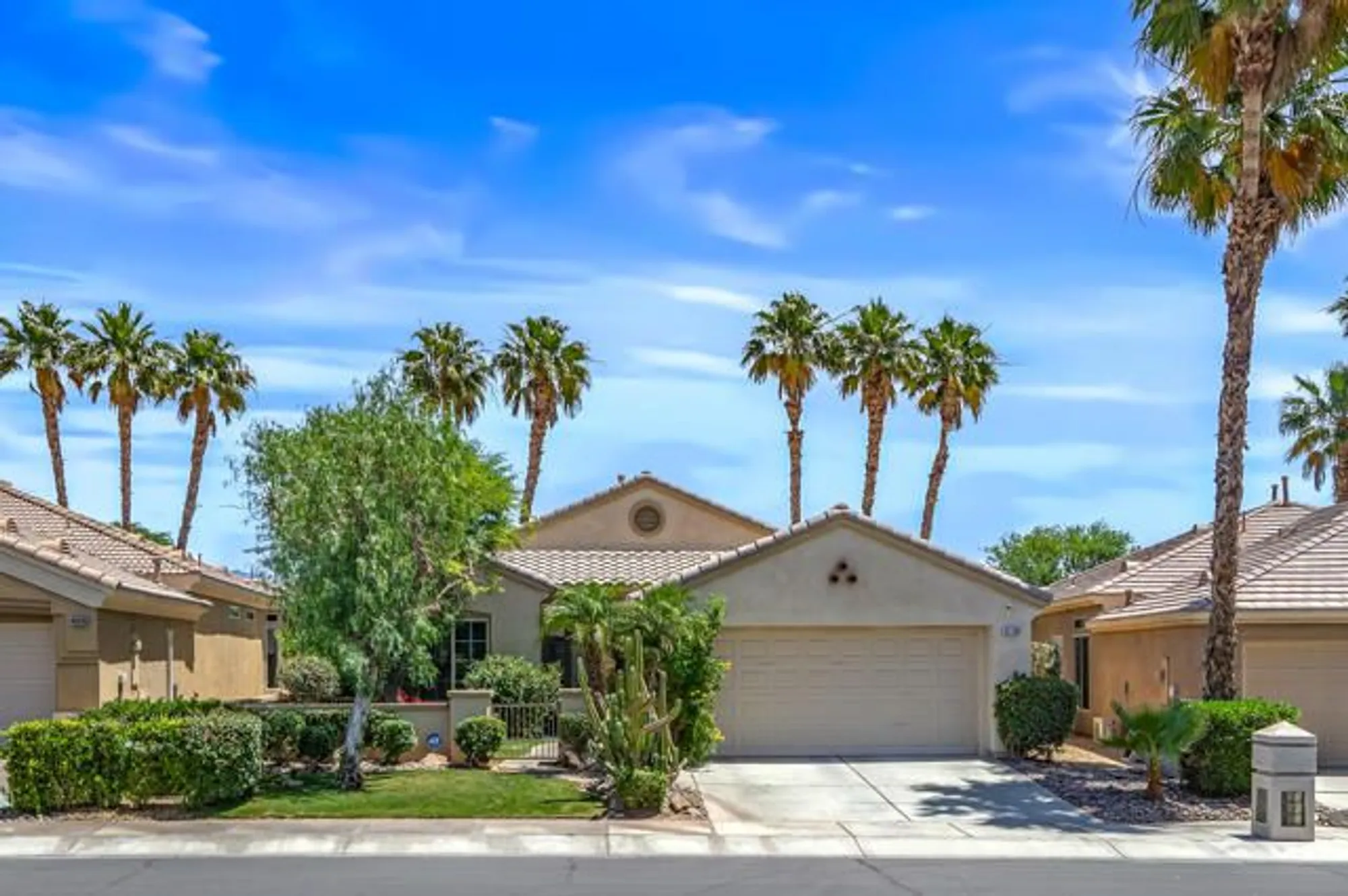 Property Slideshow image 4 of 60 | 43318 n heritage palms dr, Indio, CA, 92201