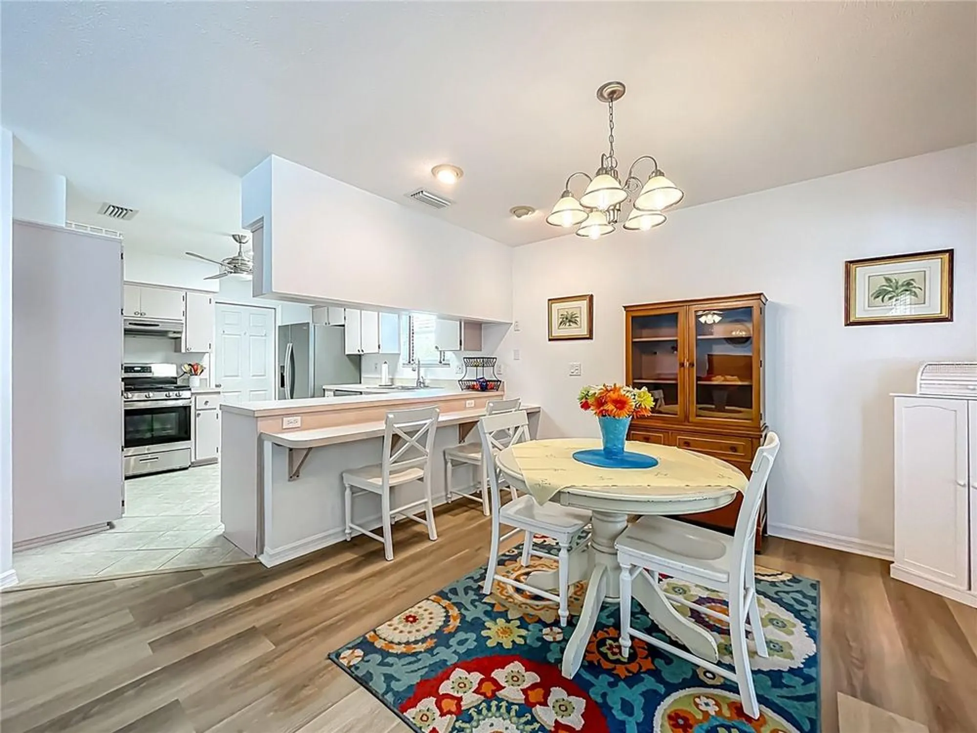 Property Slideshow image 18 of 61 | 26616 racquet cir, Leesburg, FL, 34748