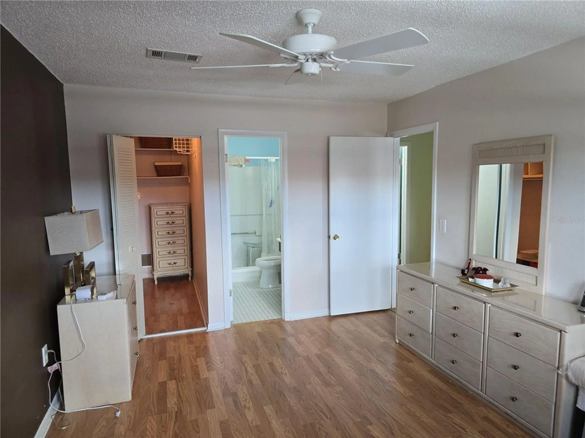 Property Slideshow image 20 of 57 | 5603 80th st n unit 410, St Petersburg, FL, 33709