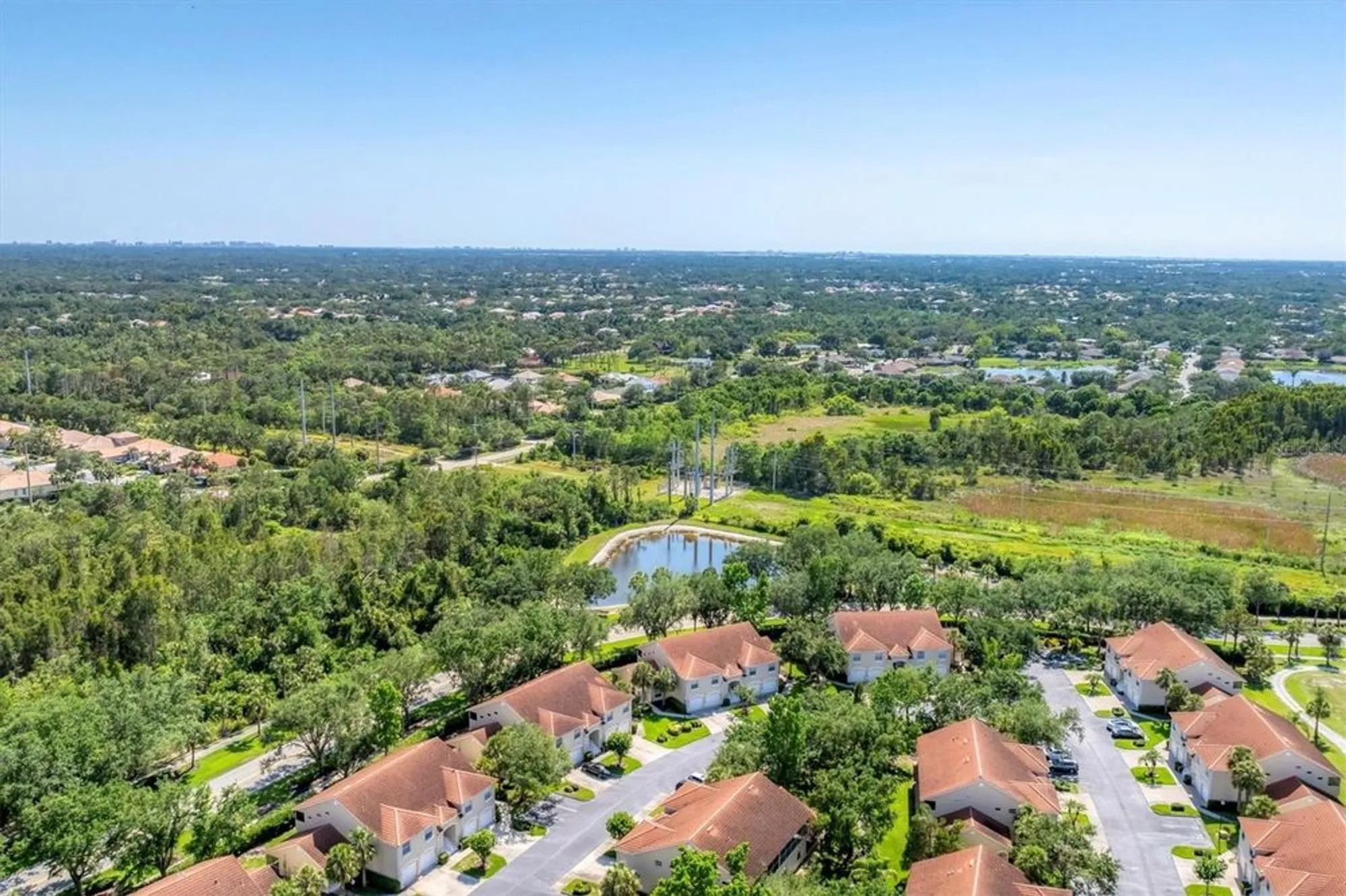 Property Slideshow image 2 of 60 | 7160 cedar hollow cir na, Bradenton, FL, 34203