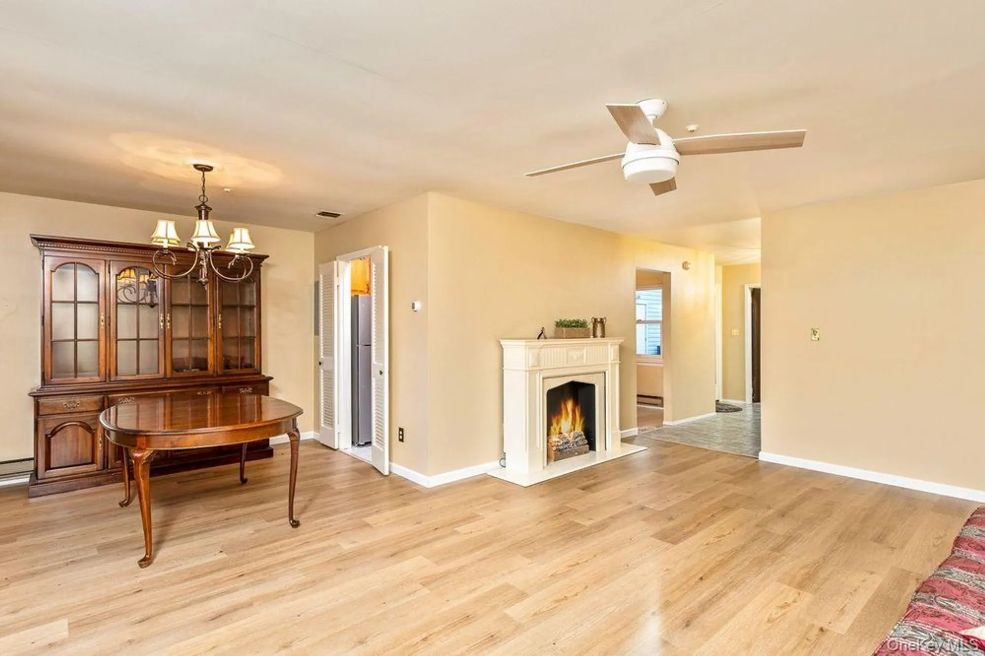 Property Slideshow image 7 of 31 | 705 cabot ct, Saint James, NY, 11780