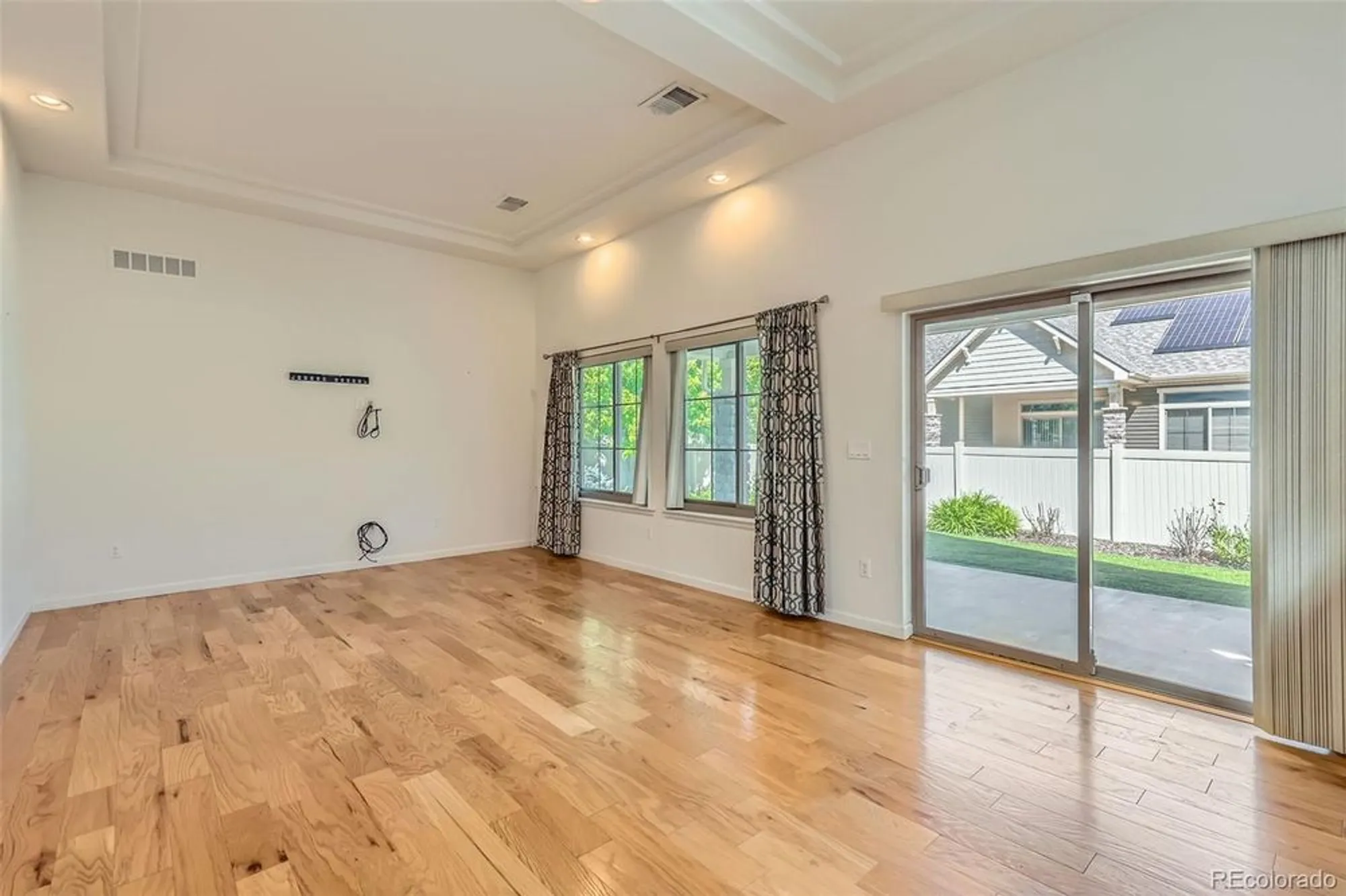 Property Slideshow image 4 of 23 | 19753 e 54th ave, Denver, CO, 80249