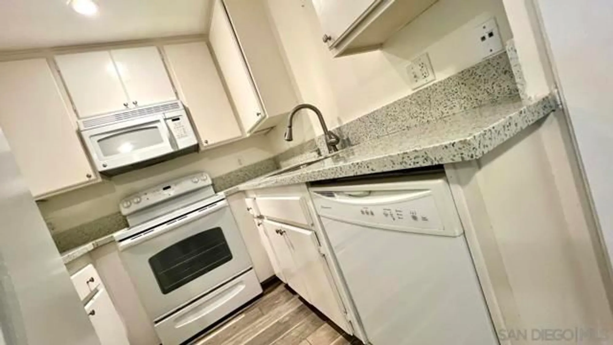 Property Slideshow image 2 of 11 | 6330 genesee ave 213, San Diego, CA, 92122