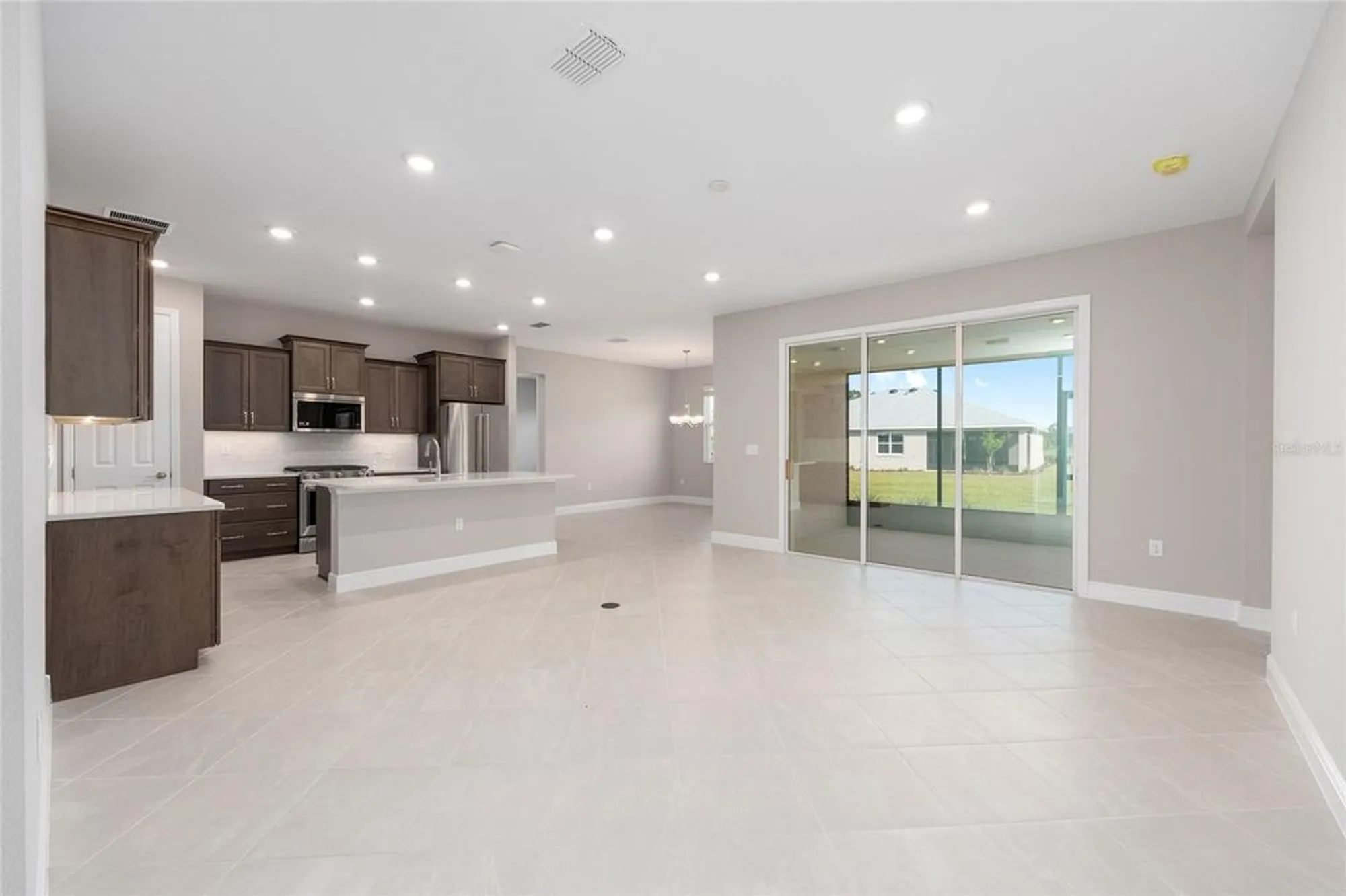 Property Slideshow image 10 of 41 | 10569 sw 98th pl, Ocala, FL, 34481