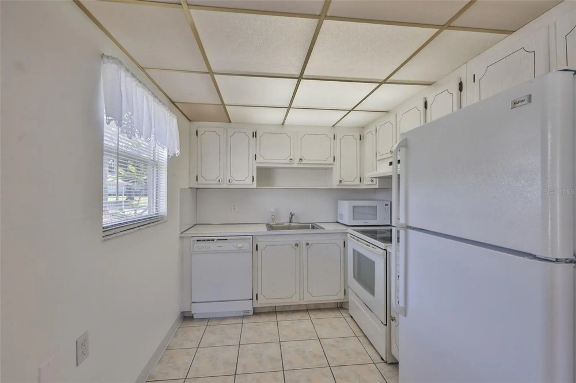 Property Slideshow image 8 of 46 | 1811 bedford ln 153, Sun City Center, FL, 33573