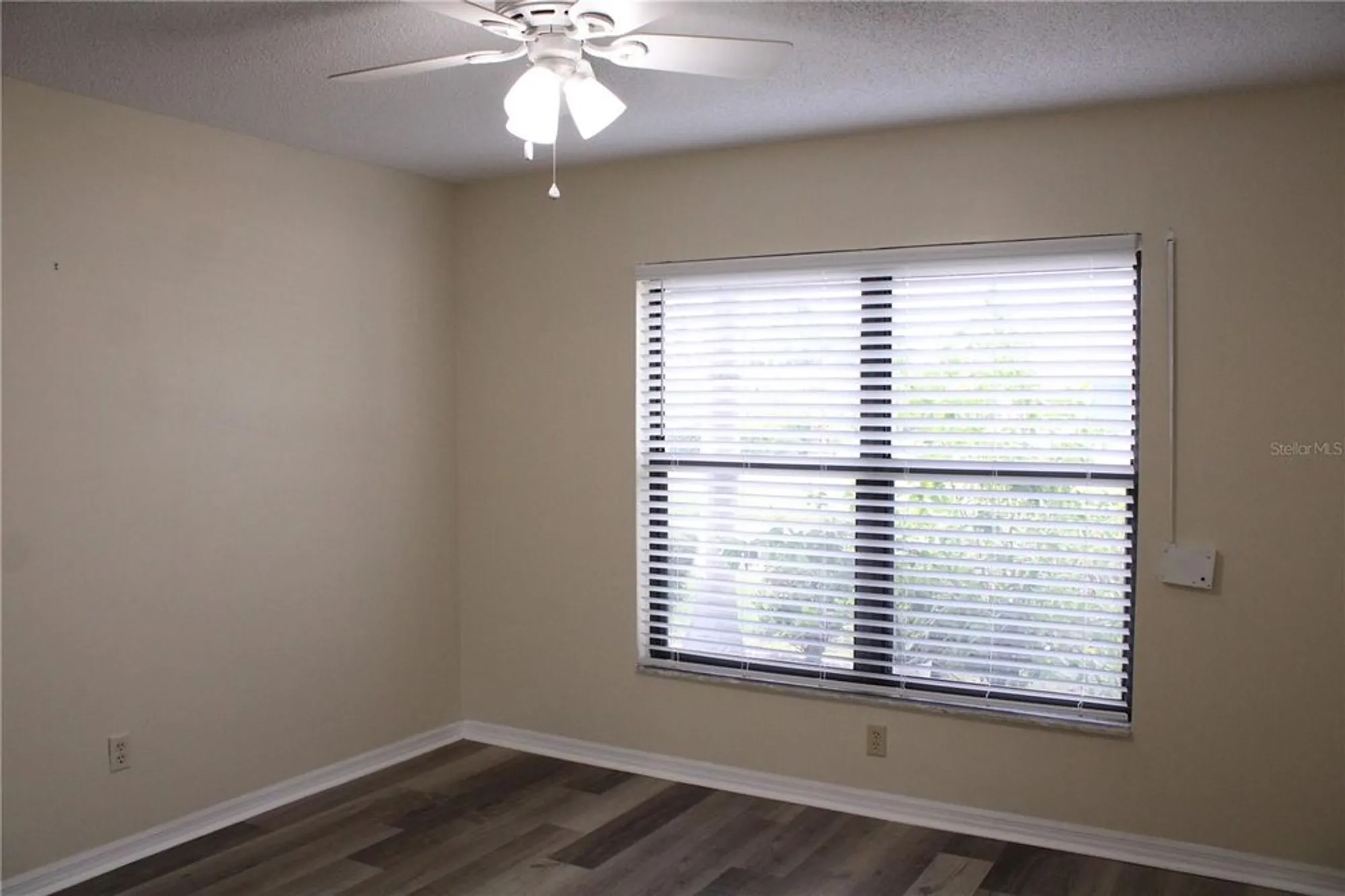 Property Slideshow image 7 of 31 | 2501 lonigan pl, Sun City Center, FL, 33573