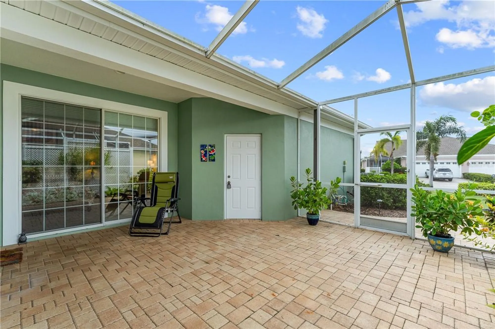 Property Slideshow image 60 of 97 | 5210 golden isles dr, Apollo Beach, FL, 33572