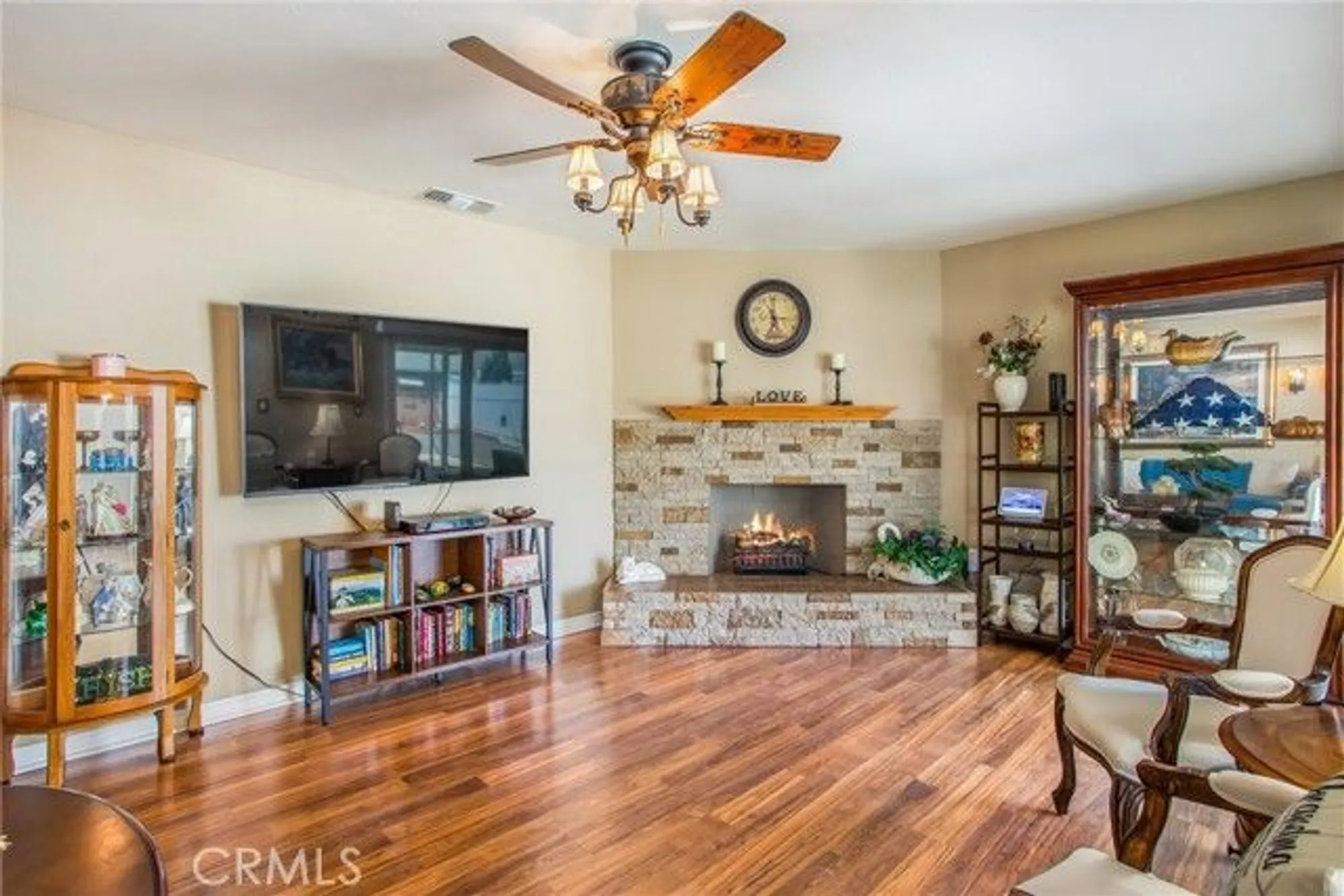 Property Slideshow image 11 of 31 | 26118 lancaster dr, Menifee, CA, 92586