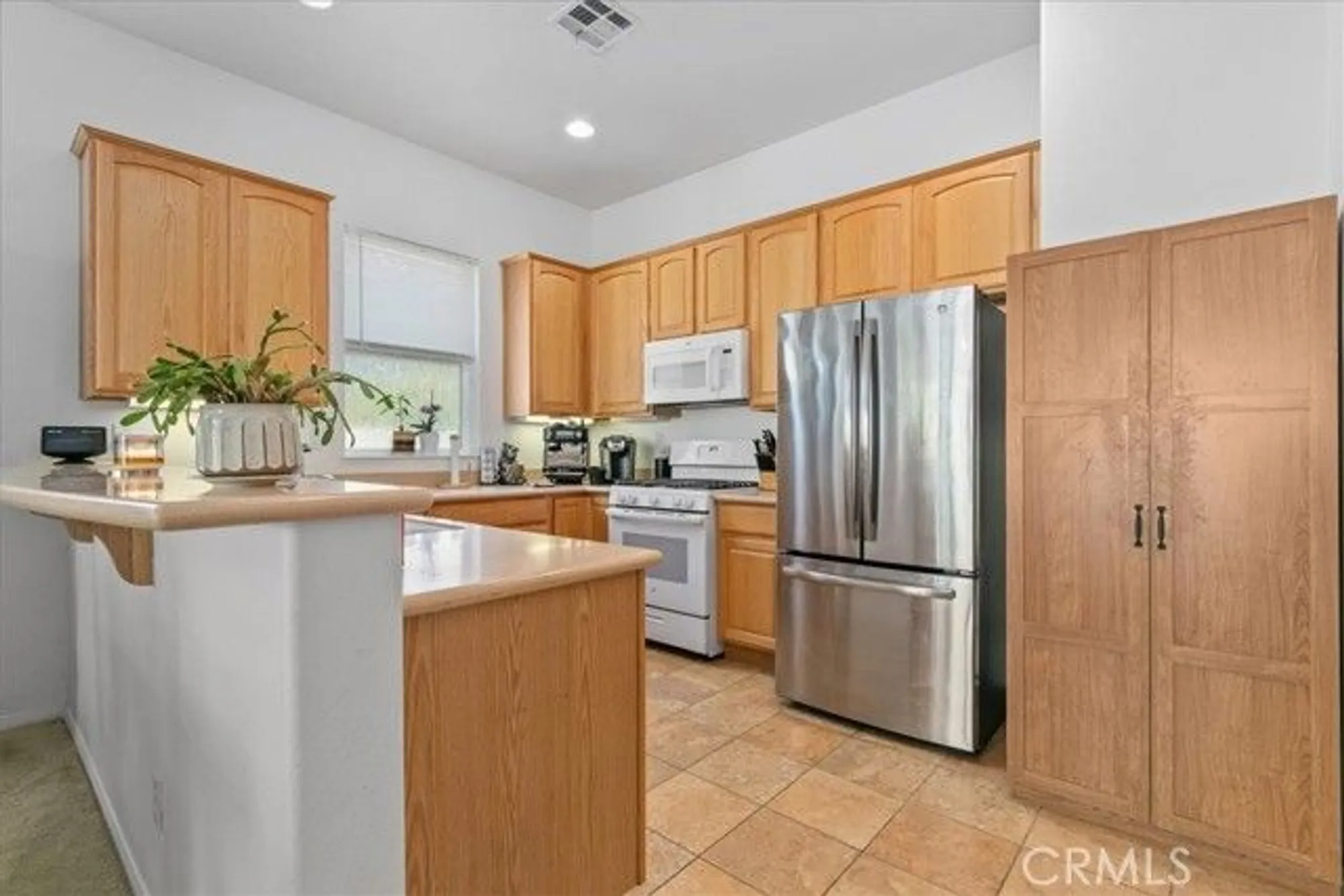Property Slideshow image 5 of 33 | 1664 landmark way, Beaumont, CA, 92223