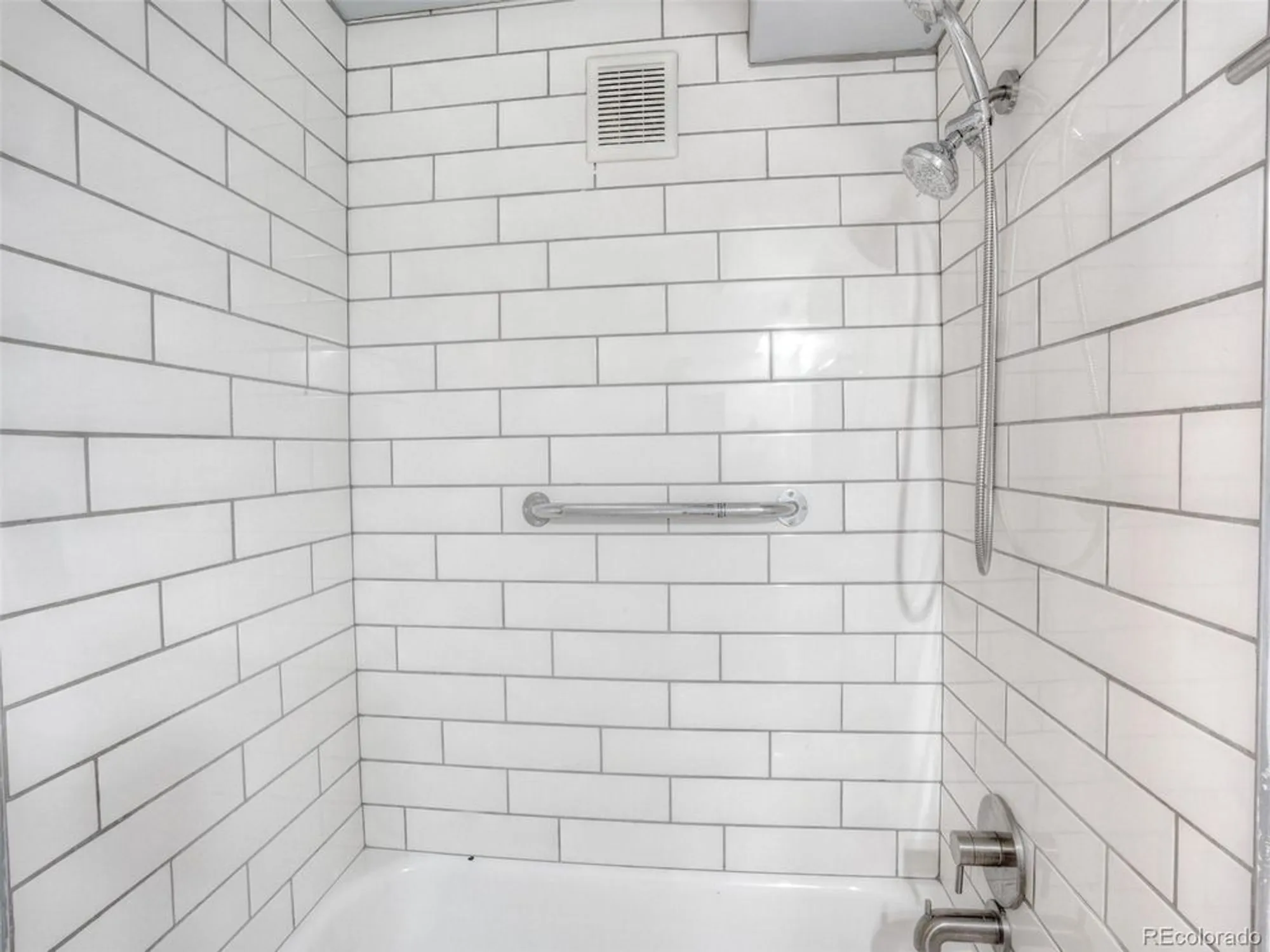 Property Slideshow image 23 of 50 | 665 s clinton st apt 14a, Denver, CO, 80247