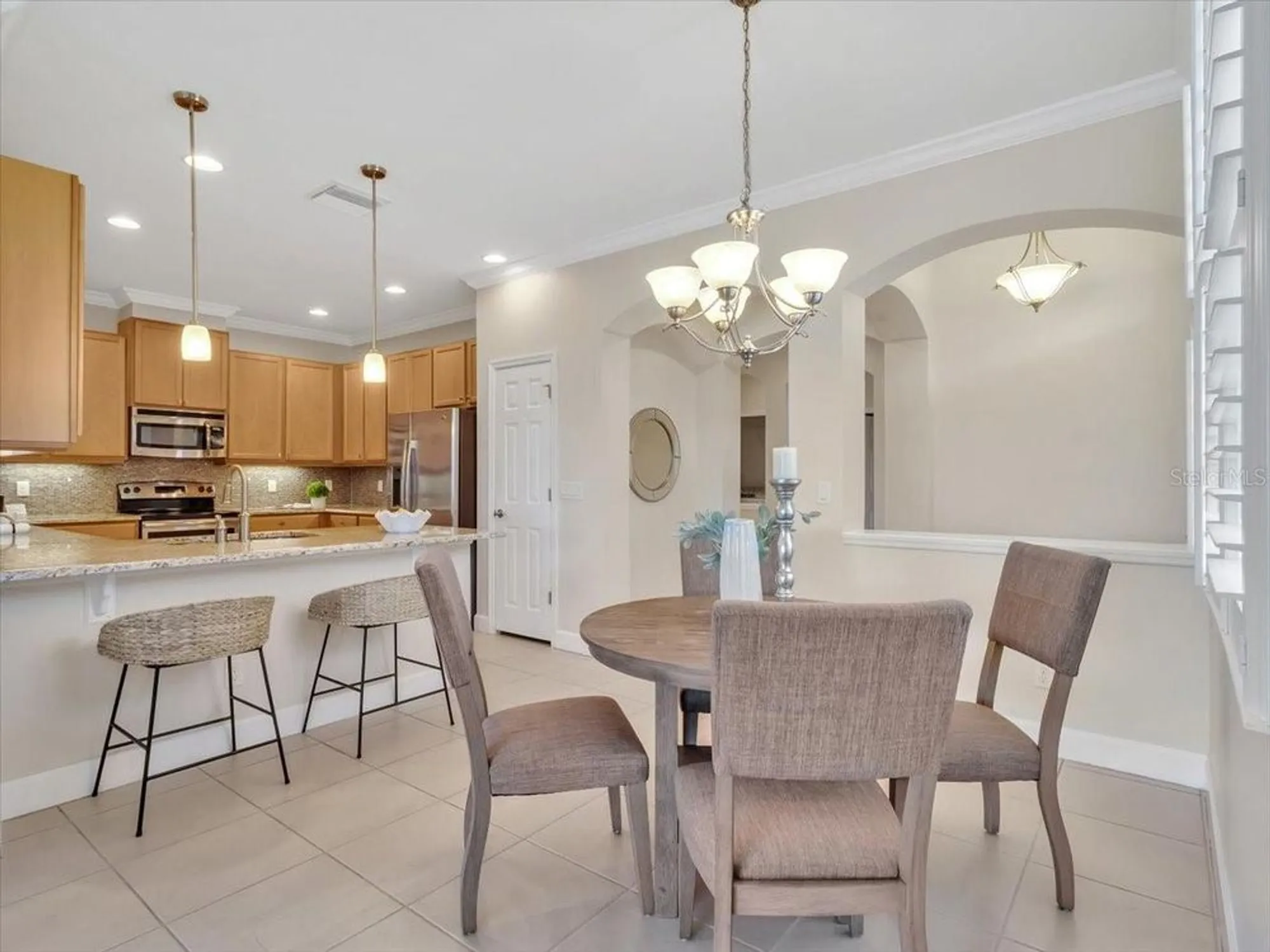 Property Slideshow image 15 of 52 | 635 chipper dr, Sun City Center, FL, 33573