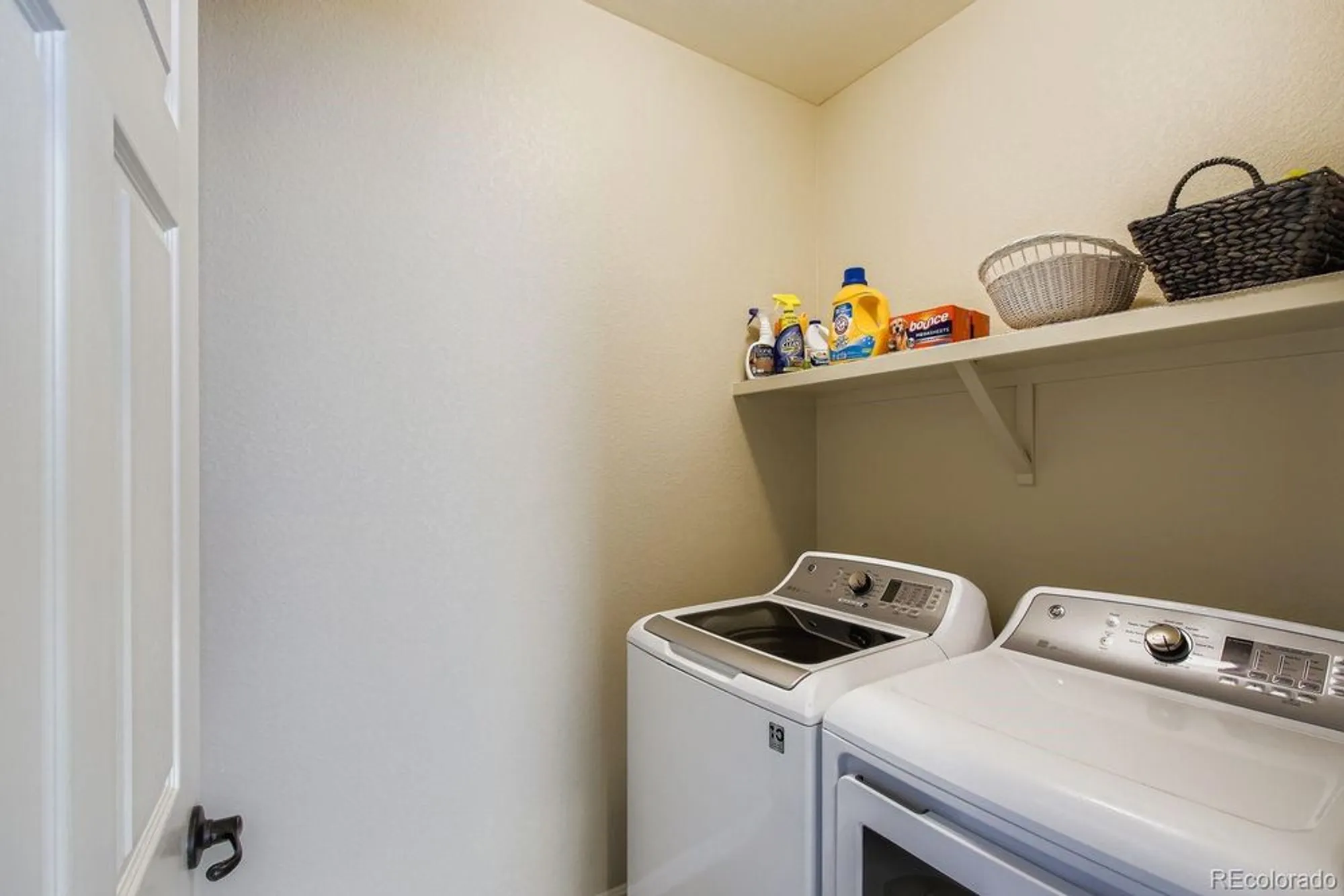 Property Slideshow image 24 of 37 | 10680 w big horn cir, Broomfield, CO, 80021