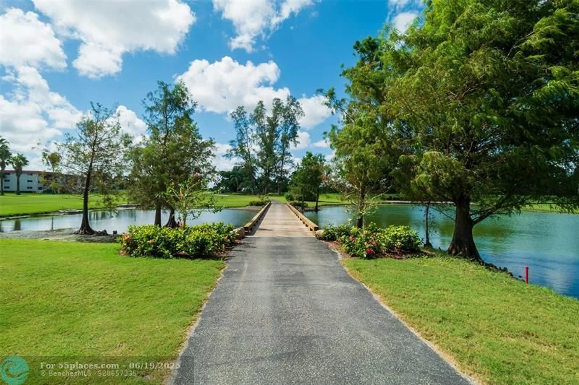 Property Slideshow image 21 of 80 | 9800 n hollybrook lake dr apt 309, Pembroke Pines, FL, 33025