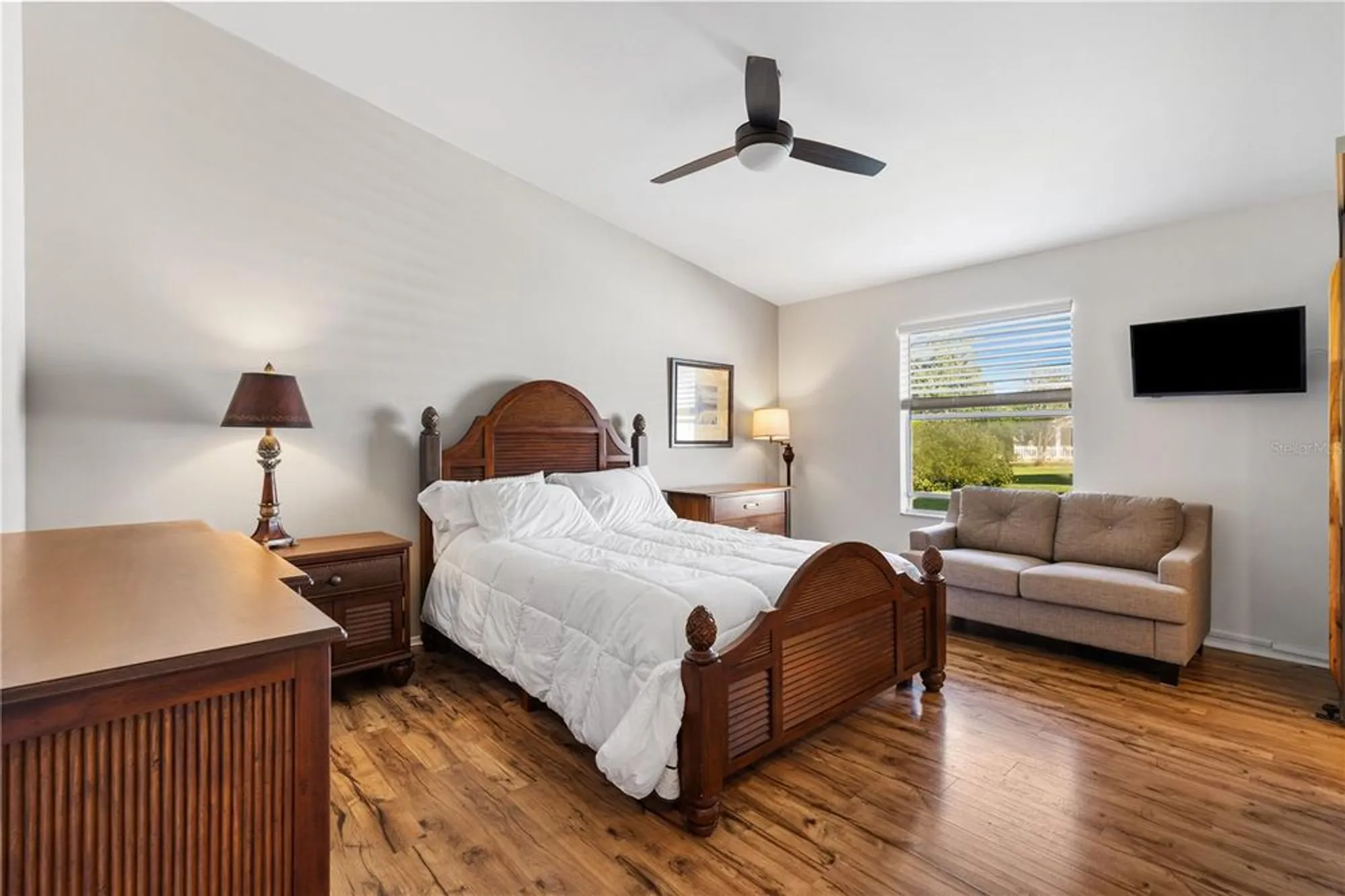 Property Slideshow image 15 of 30 | 17370 se 82nd roslyn ct, The Villages, FL, 32162