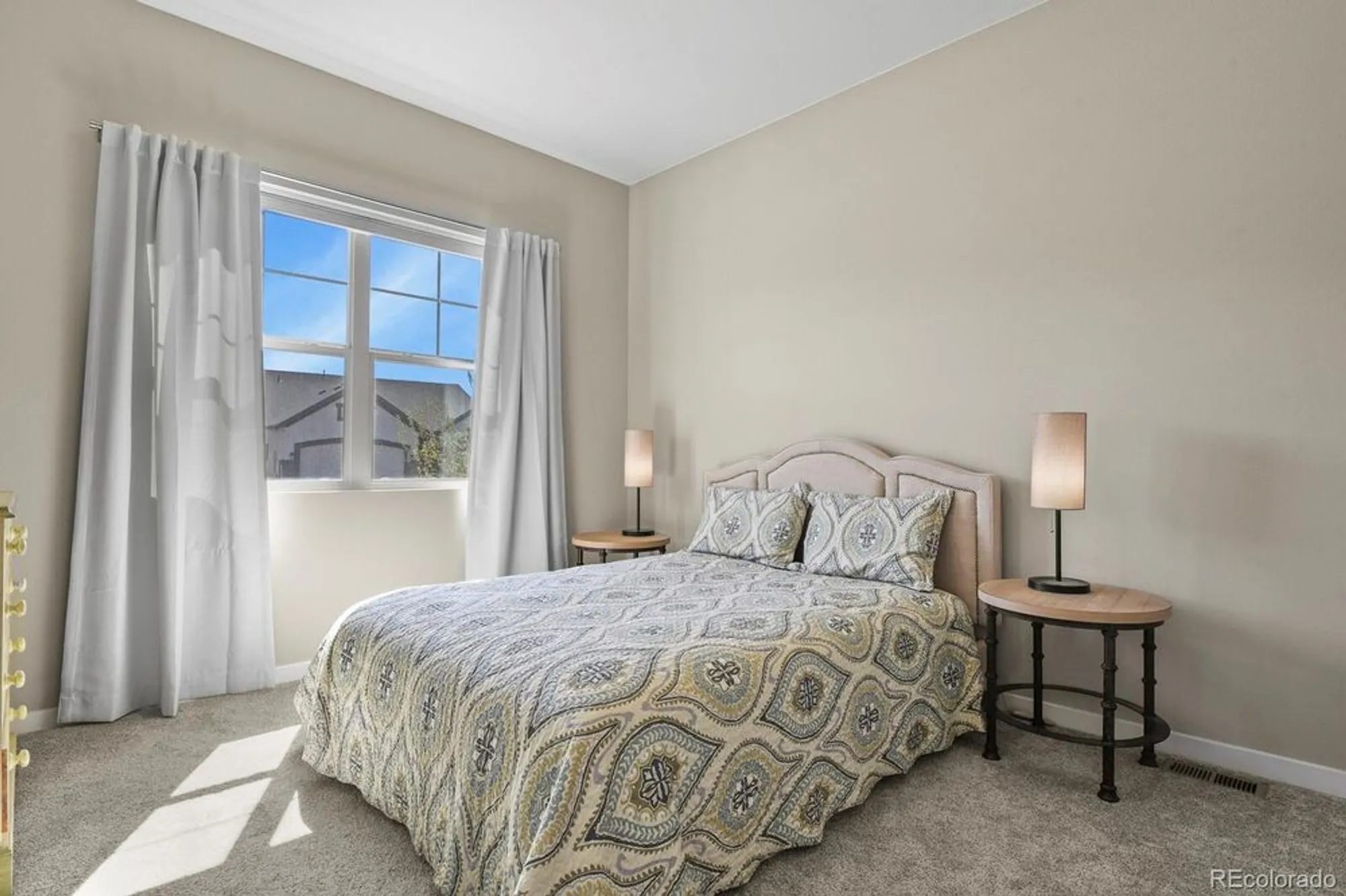 Property Slideshow image 24 of 50 | 6272 lochside vw, Colorado Springs, CO, 80927