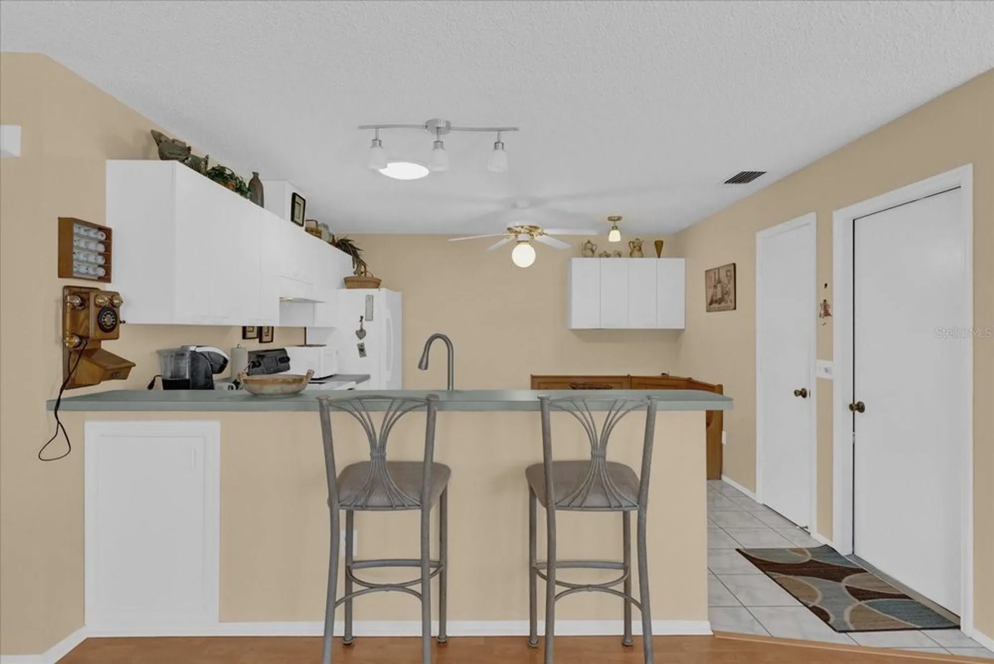 Property Slideshow image 11 of 31 | 202 estrada pl, The Villages, FL, 32159