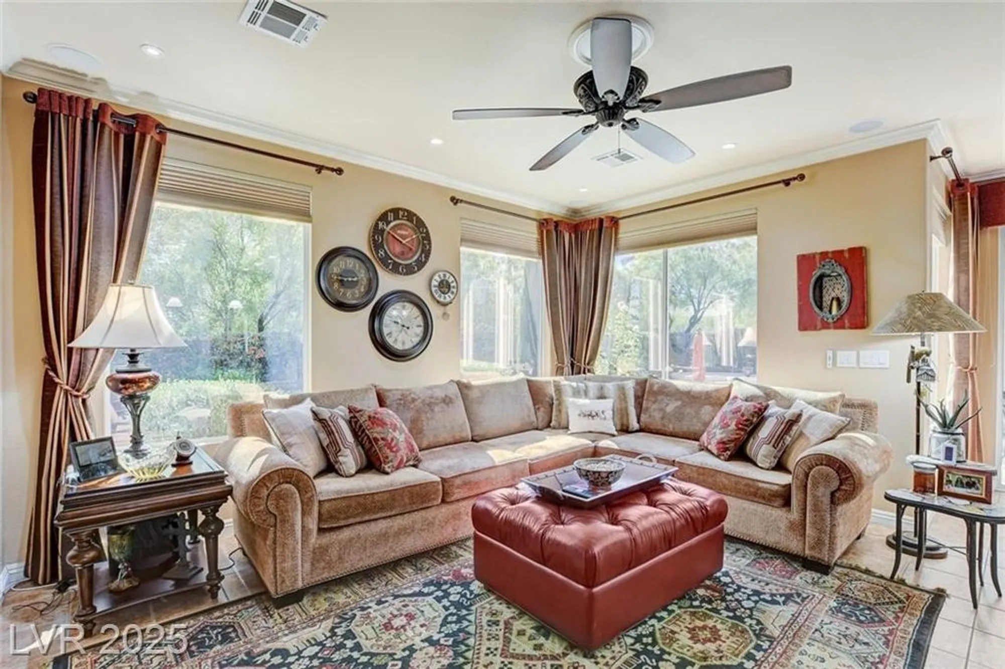 Property Slideshow image 23 of 55 | 10297 donde ave, Las Vegas, NV, 89135