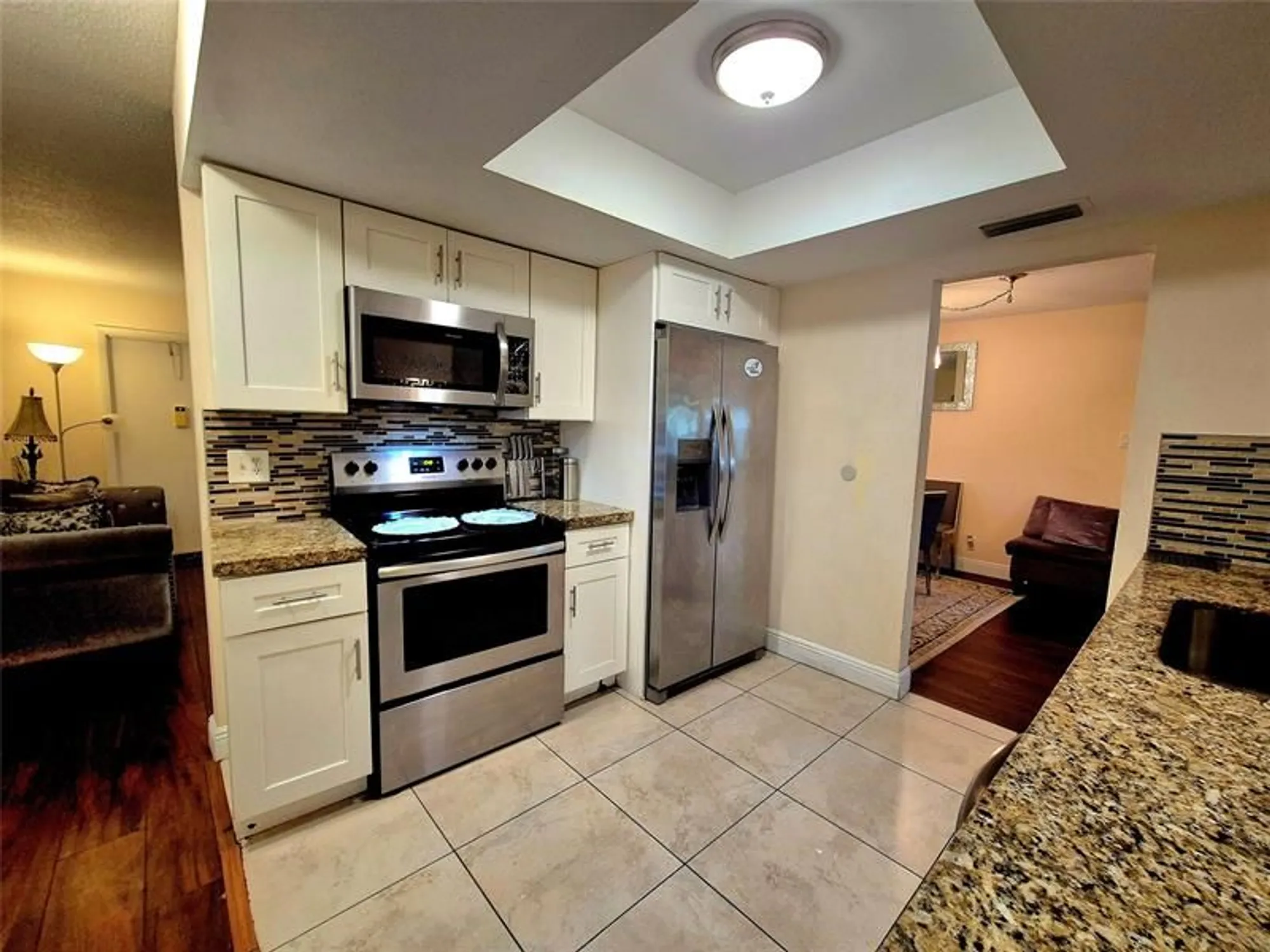 Property Slideshow image 14 of 40 | 1390 nw 70th ln, Margate, FL, 33063