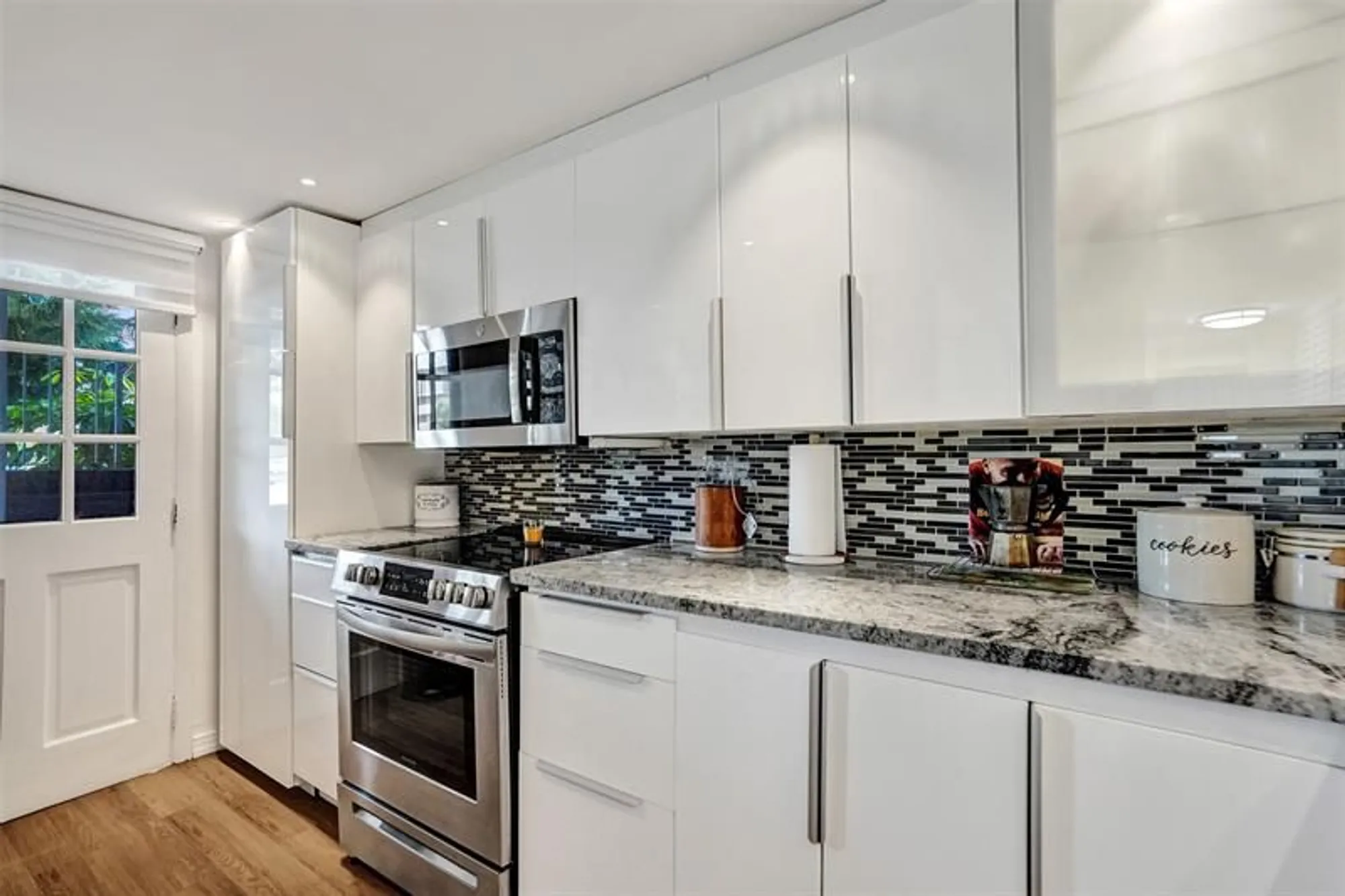 Property Slideshow image 21 of 27 | 2990 nw 46th ave 115a, Lauderdale Lakes, FL, 33313