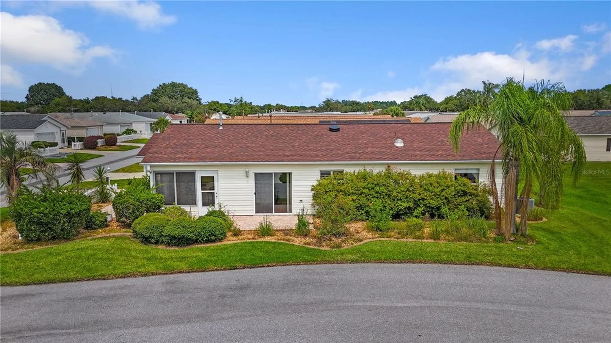 Property Slideshow image 31 of 32 | 17423 se 77th helmsdale ct, The Villages, FL, 32162