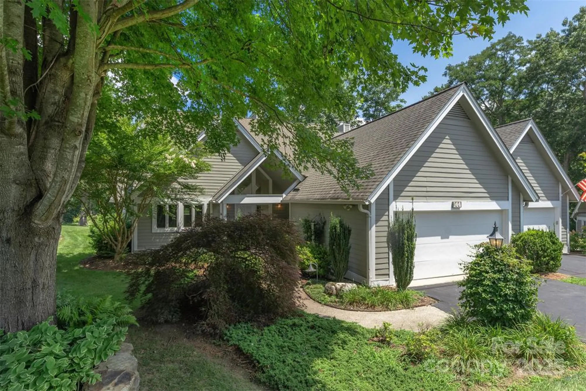 Property Slideshow image 5 of 41 | 144 overlook dr, Flat Rock, NC, 28731