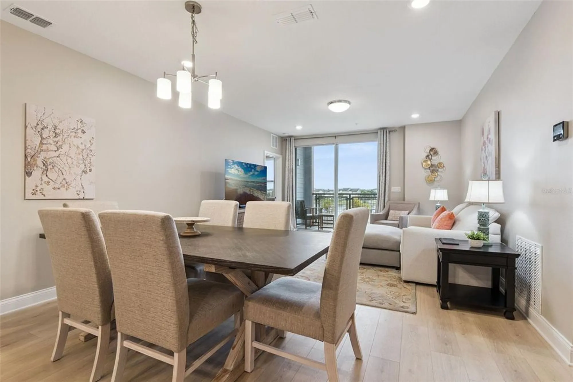 Property Slideshow image 22 of 58 | 7565 laureate blvd unit 3304, Orlando, FL, 32827