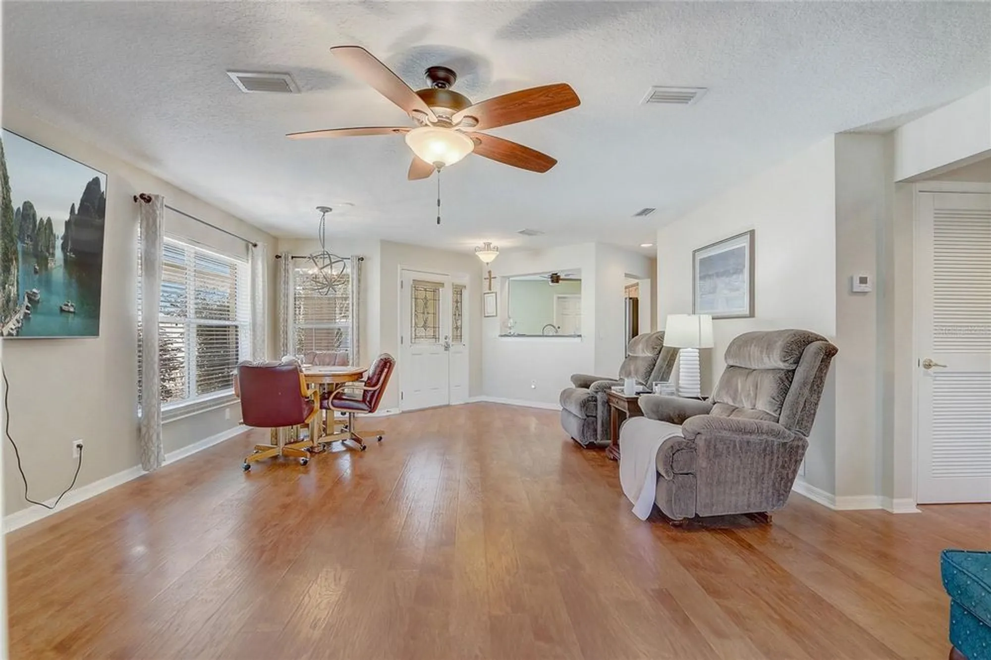 Property Slideshow image 6 of 27 | 9183 sw 102nd cir, Ocala, FL, 34481