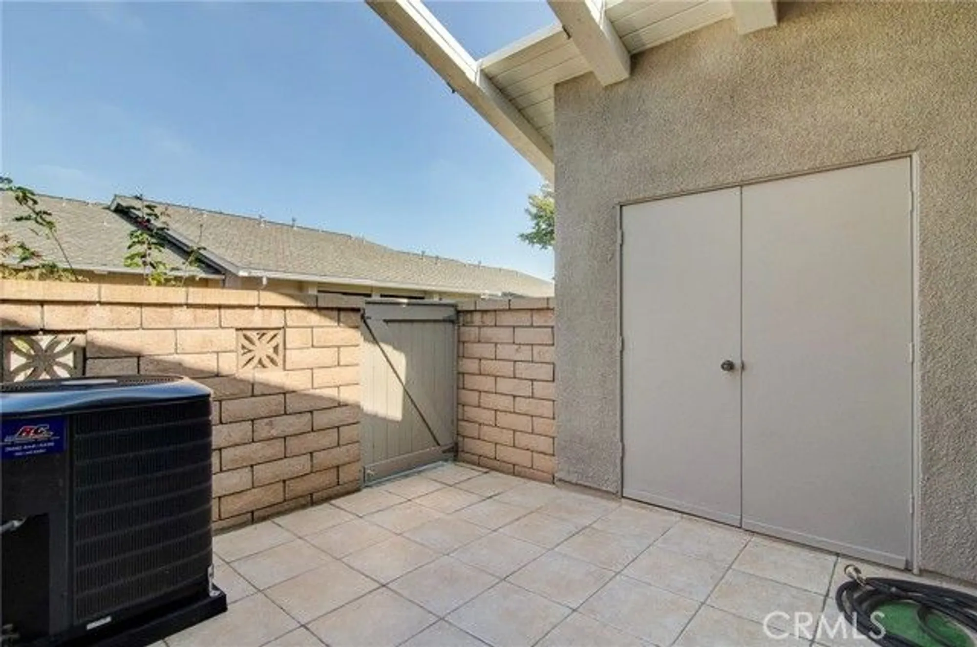 Property Slideshow image 20 of 24 | 8566 larkhall cir 809d, Huntington Beach, CA, 92646