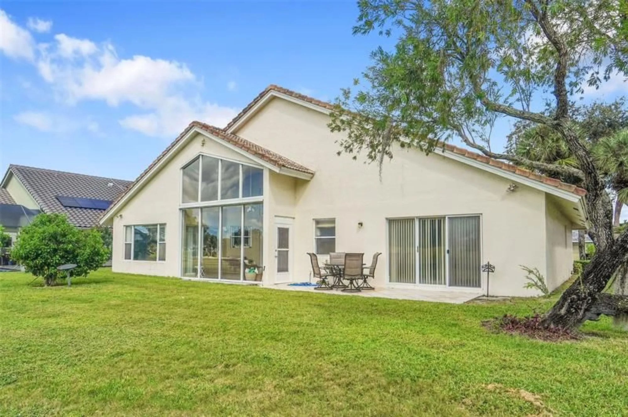 Property Slideshow image 6 of 65 | 6898 grenelefe rd, Boynton Beach, FL, 33437