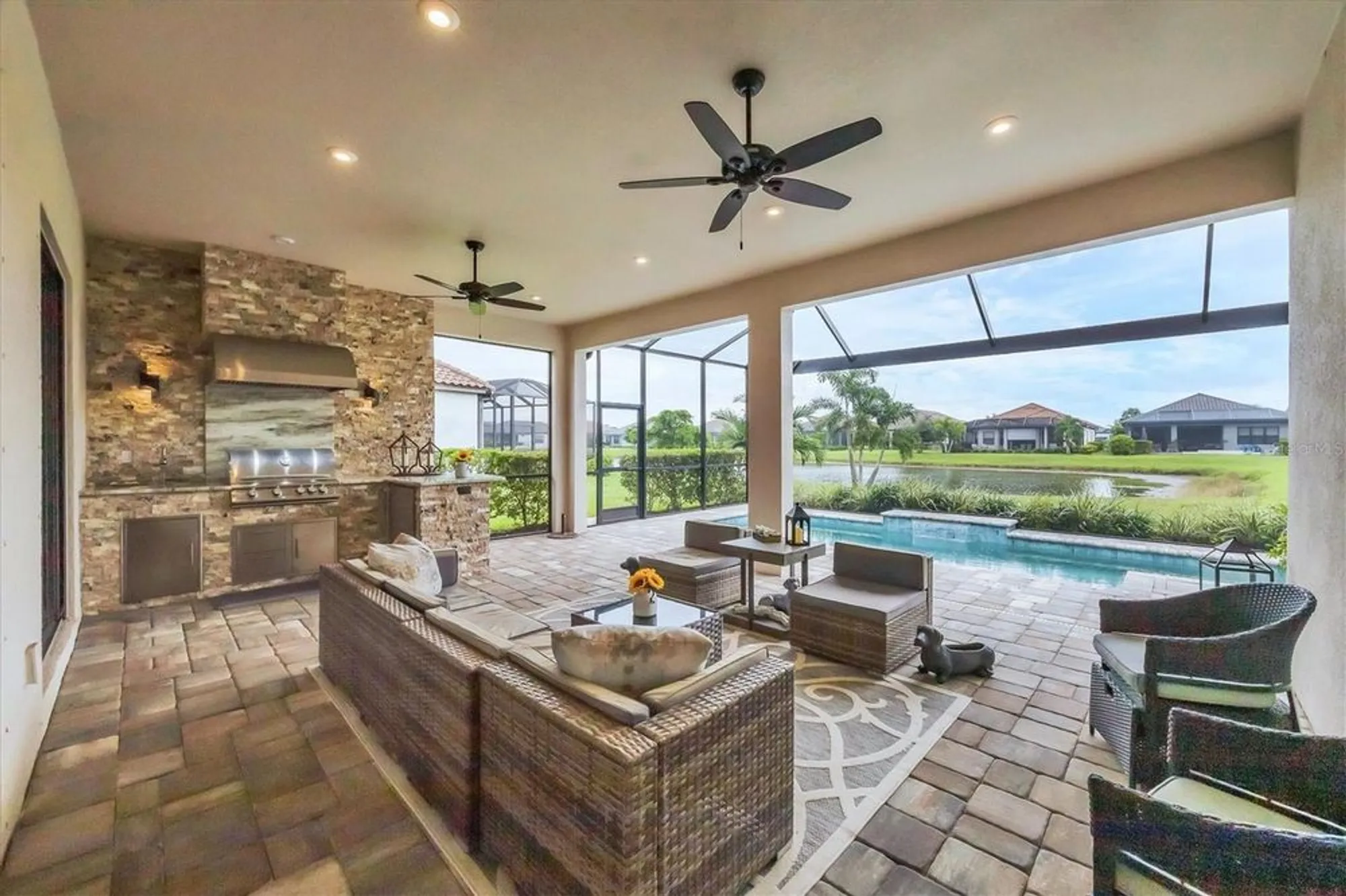 Property Slideshow image 34 of 100 | 4735 cassio ct, Bradenton, FL, 34211