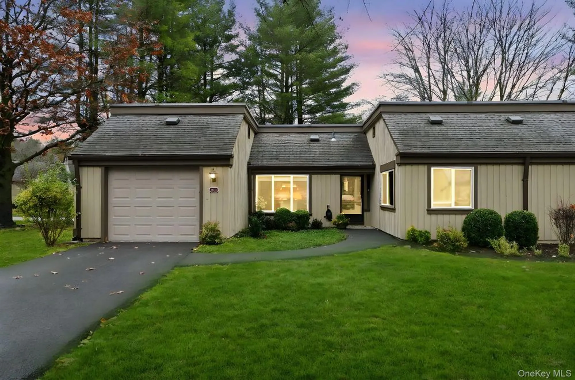 Property Slideshow image 25 of 31 | 299 heritage hls a, Somers, NY, 10589