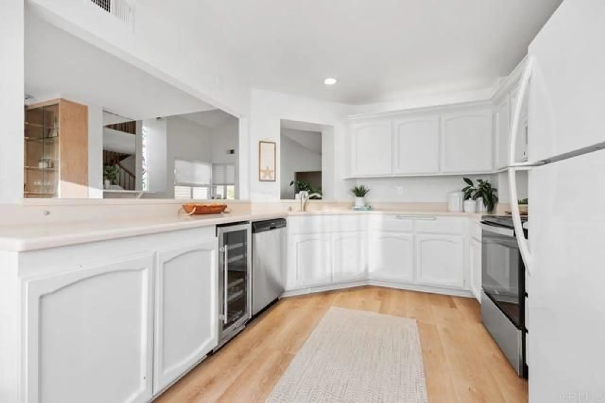 Property Slideshow image 11 of 52 | 7013 lavender way, Carlsbad, CA, 92011