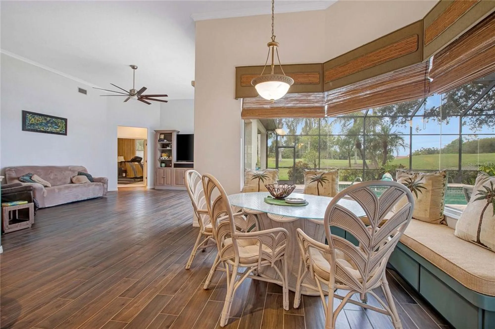 Property Slideshow image 48 of 84 | 442 tremingham way, Venice, FL, 34293