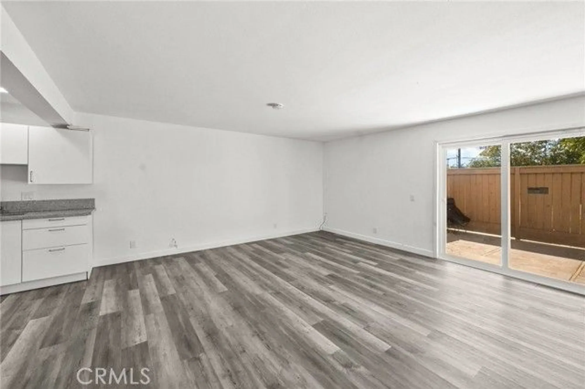 Property Slideshow image 10 of 23 | 28661 via las flores, Murrieta, CA, 92563