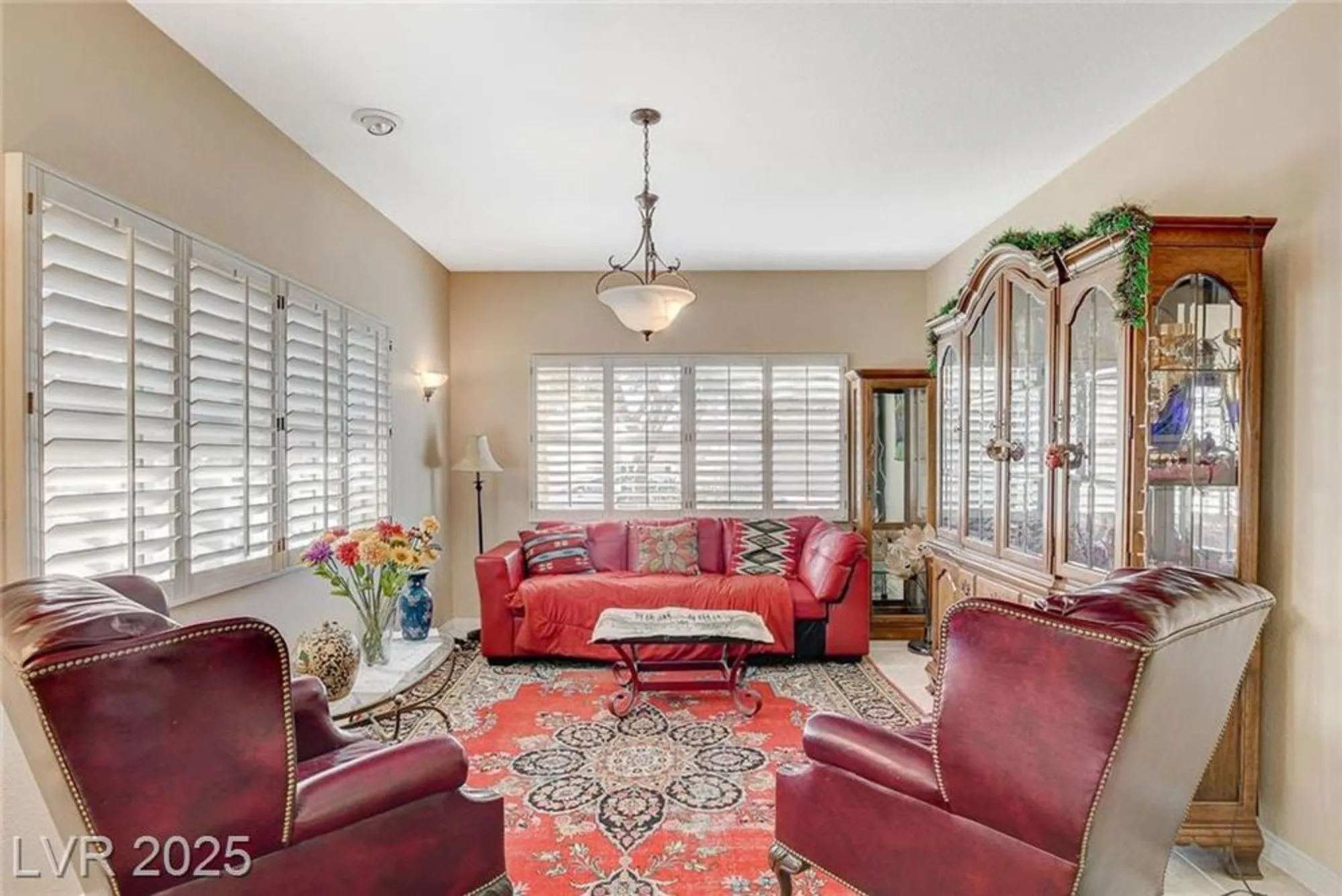 Property Slideshow image 15 of 63 | 352 mill hollow rd, Las Vegas, NV, 89107