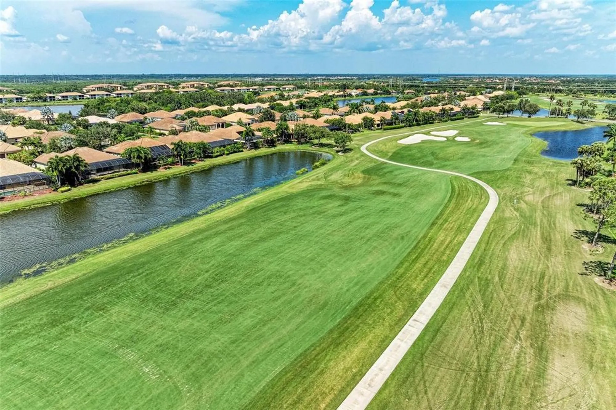 Property Slideshow image 69 of 94 | 7805 heritage grand pl, Bradenton, FL, 34212