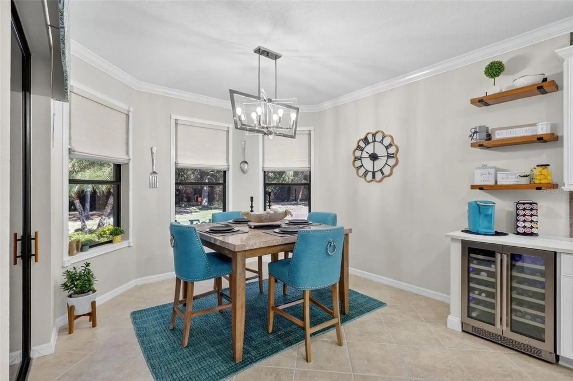 Property Slideshow image 33 of 54 | 145 silver falls dr, Apollo Beach, FL, 33572