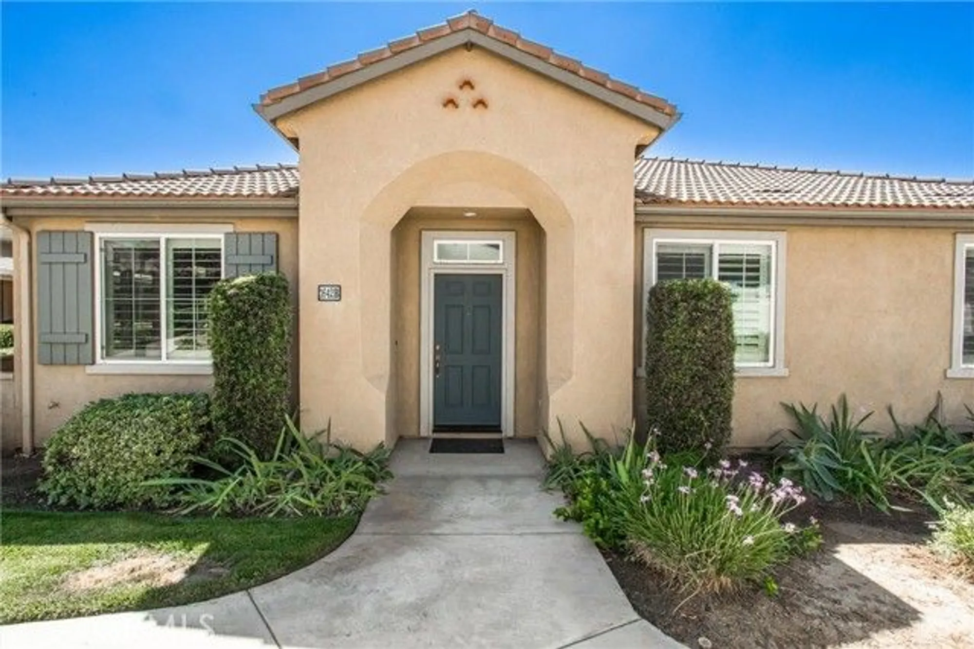 Property Slideshow image 3 of 54 | 1642 beaver crk b, Beaumont, CA, 92223