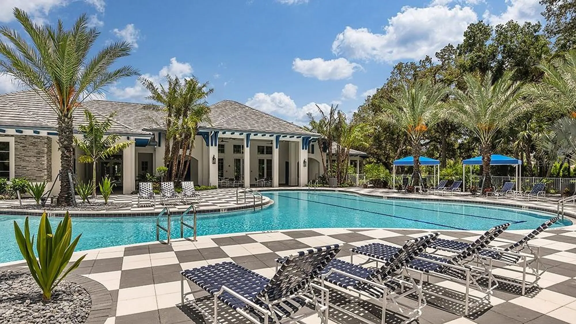 Property Slideshow image 20 of 44 | 12095 stuart dr, Venice, FL, 34293