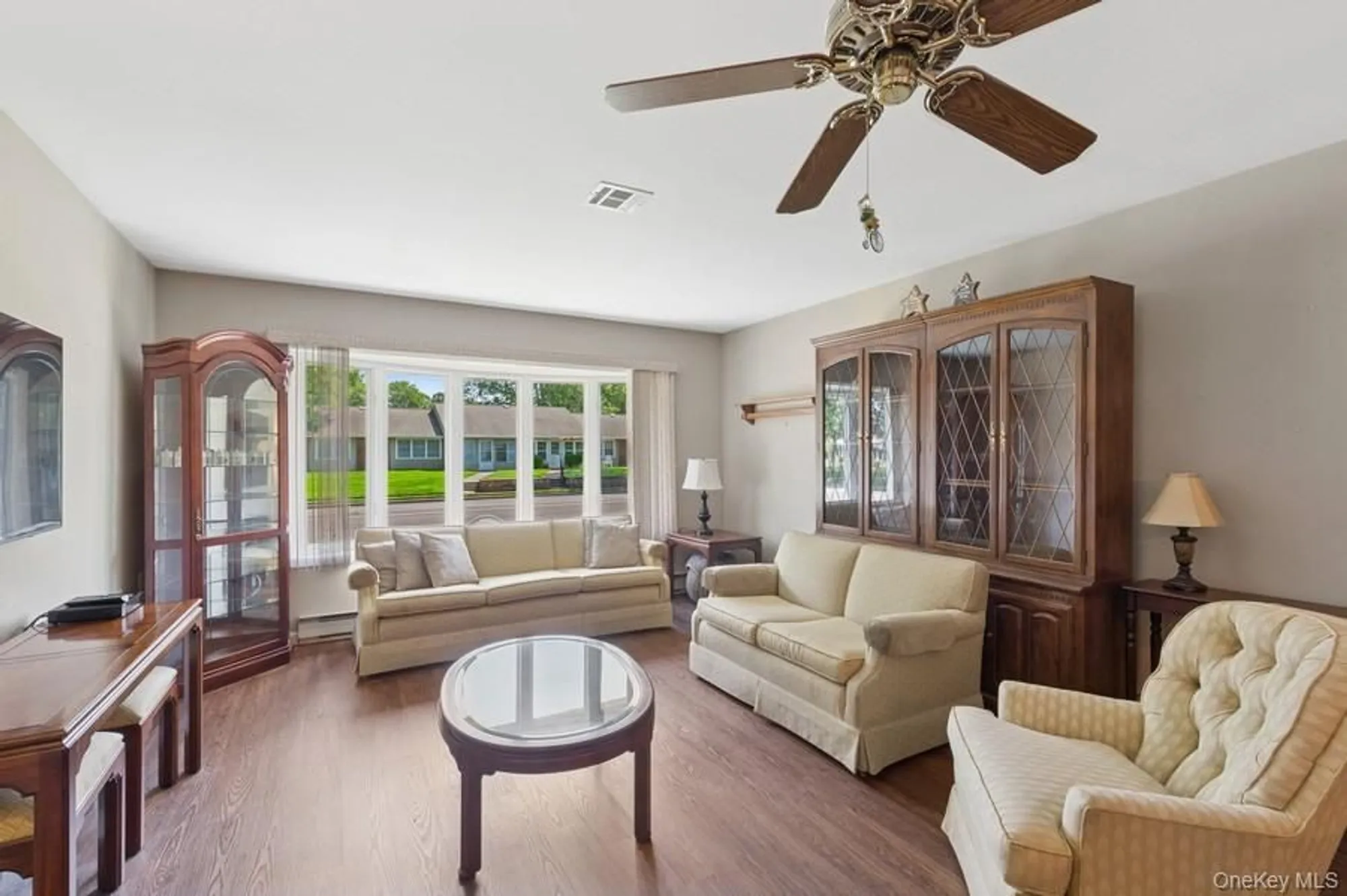 Property Slideshow image 10 of 22 | 96 enfield ct b, Ridge, NY, 11961